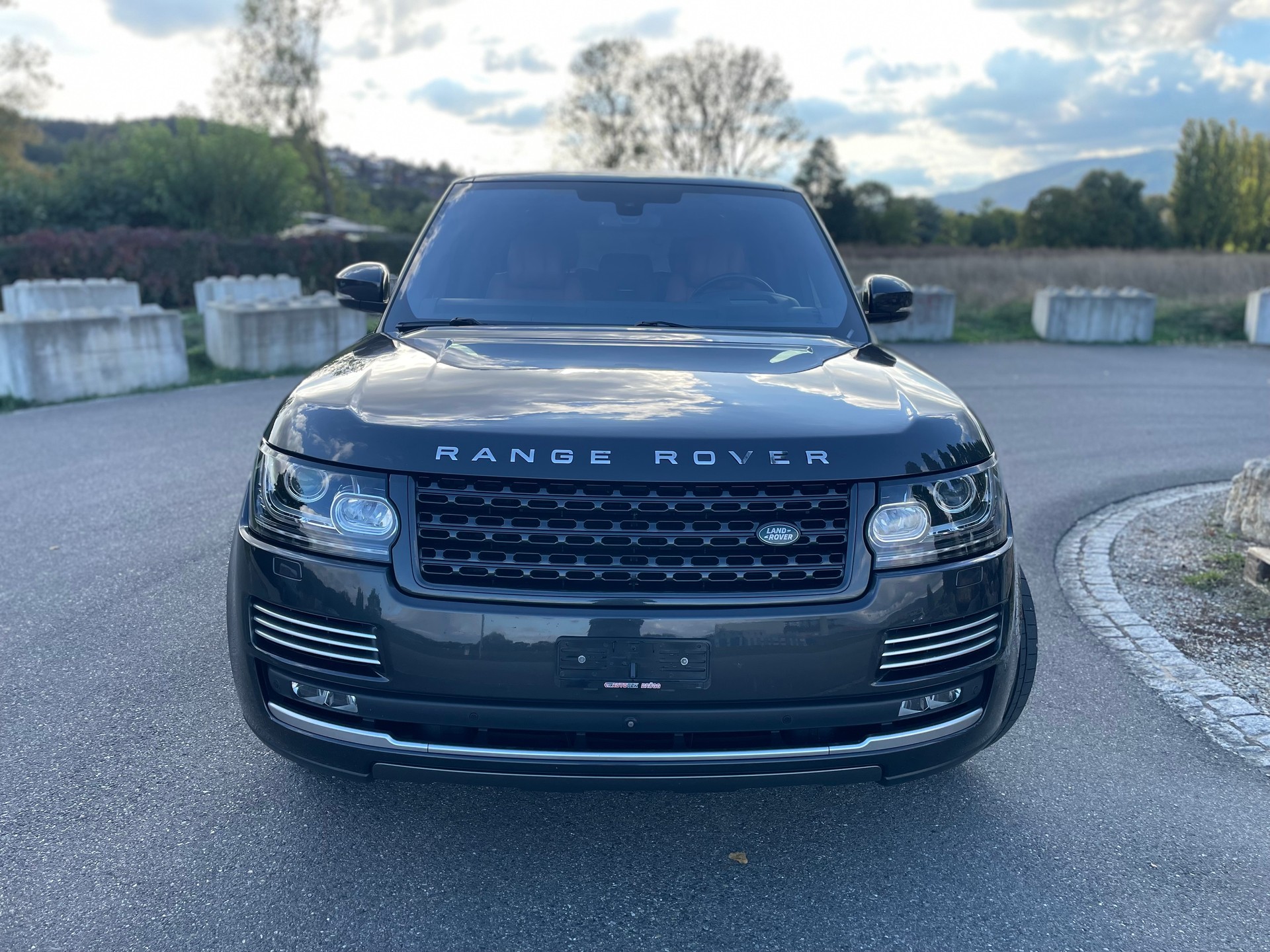 LAND ROVER Range Rover 4.4 SDV8 SV Autobiography Automatic-image-0