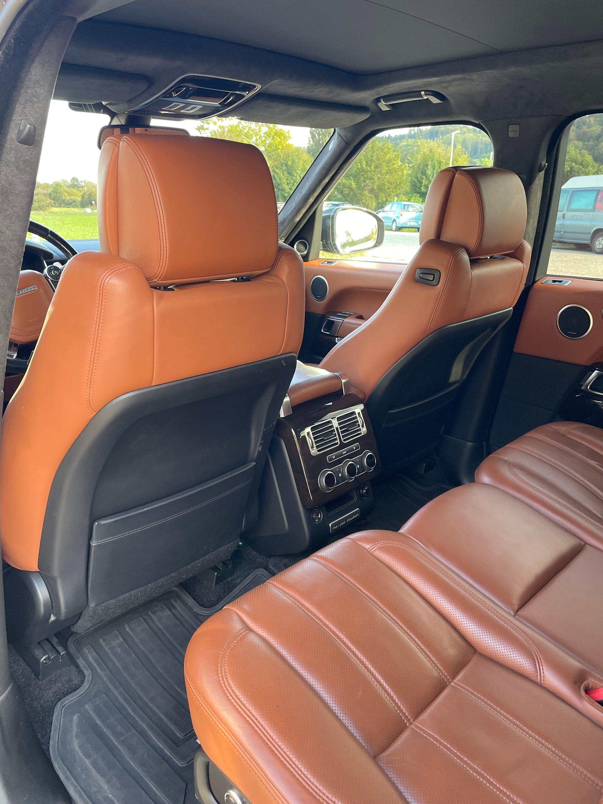LAND ROVER Range Rover 4.4 SDV8 SV Autobiography Automatic-image-15