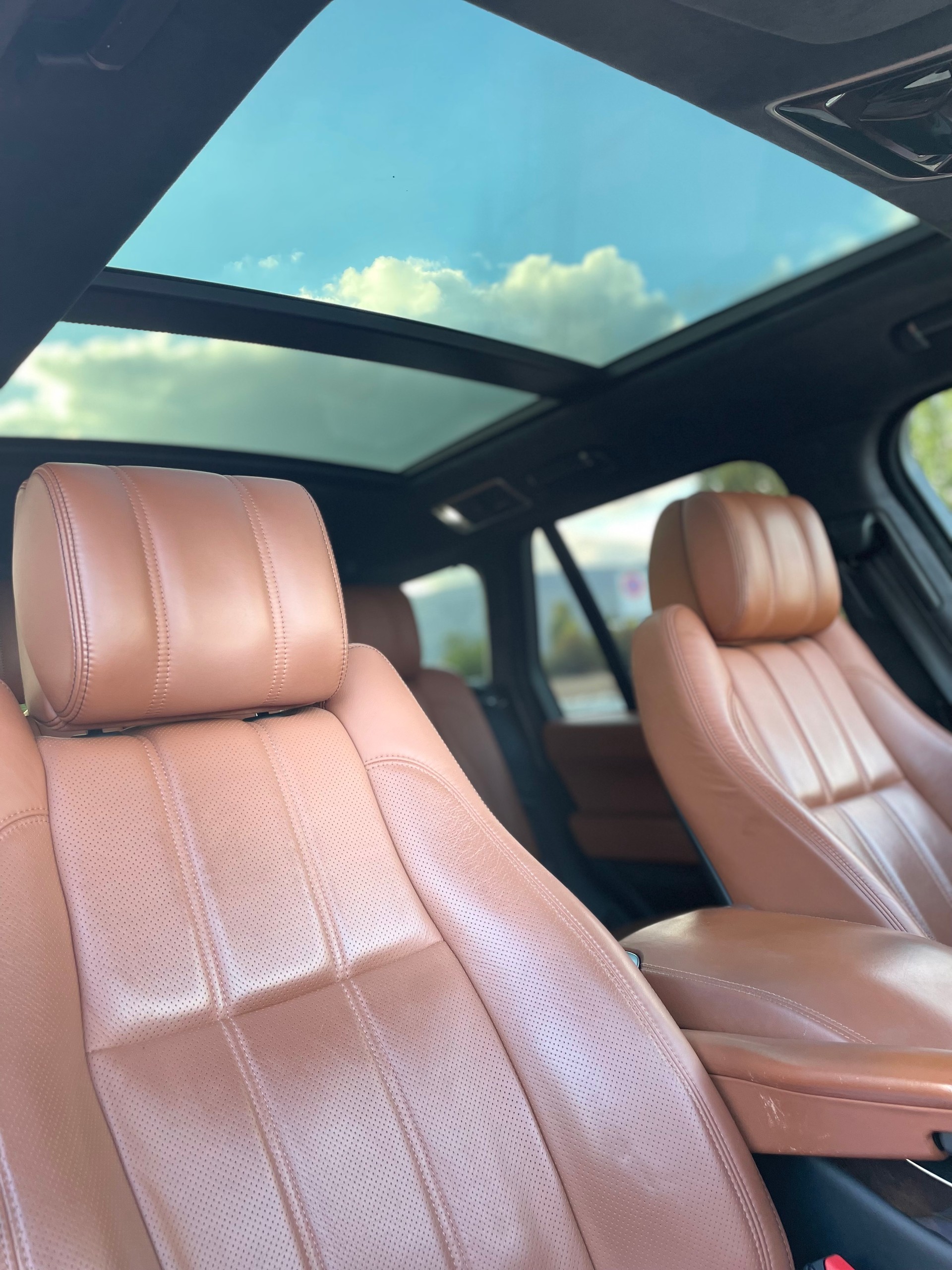LAND ROVER Range Rover 4.4 SDV8 SV Autobiography Automatic-image-4