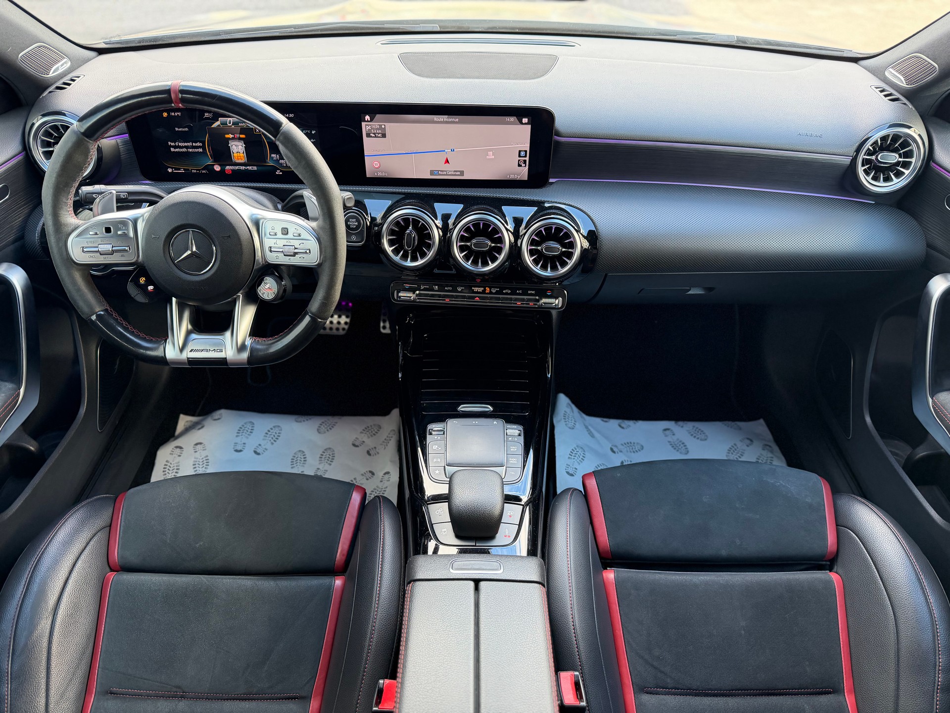 MERCEDES-BENZ A 45 S AMG 4Matic+ Speedshift-image-7