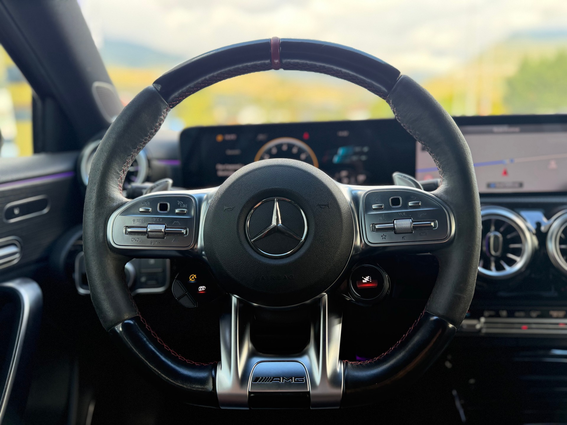 MERCEDES-BENZ A 45 S AMG 4Matic+ Speedshift-image-8
