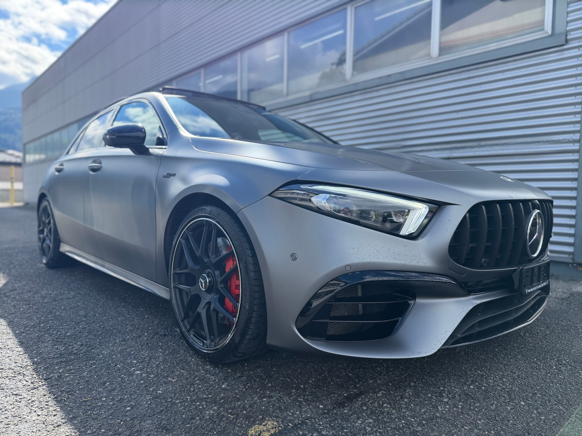 MERCEDES-BENZ A 45 S AMG 4Matic+ Speedshift-image-2