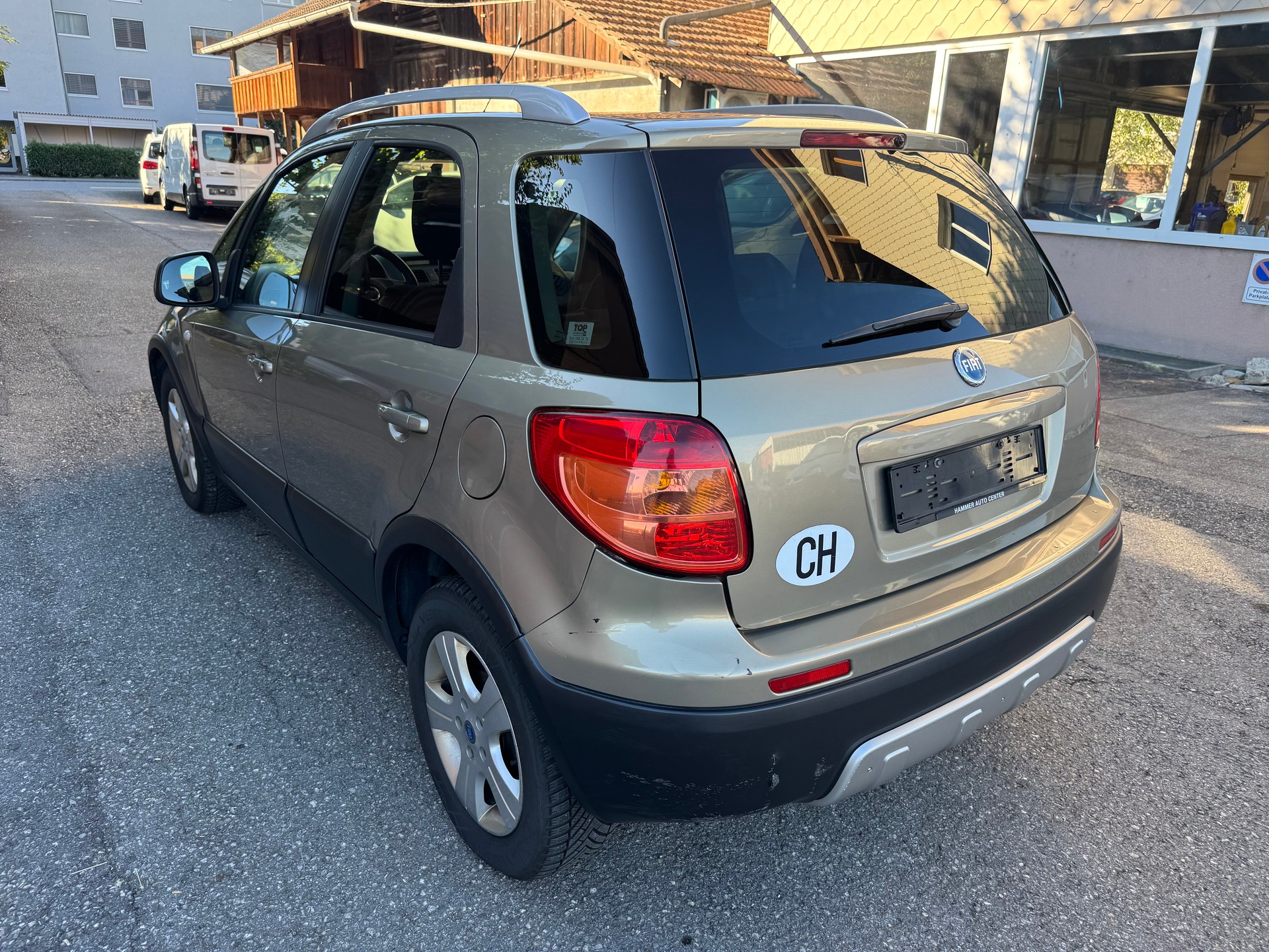 FIAT Sedici 1.9 JTD 4WD Dynamic-image-5