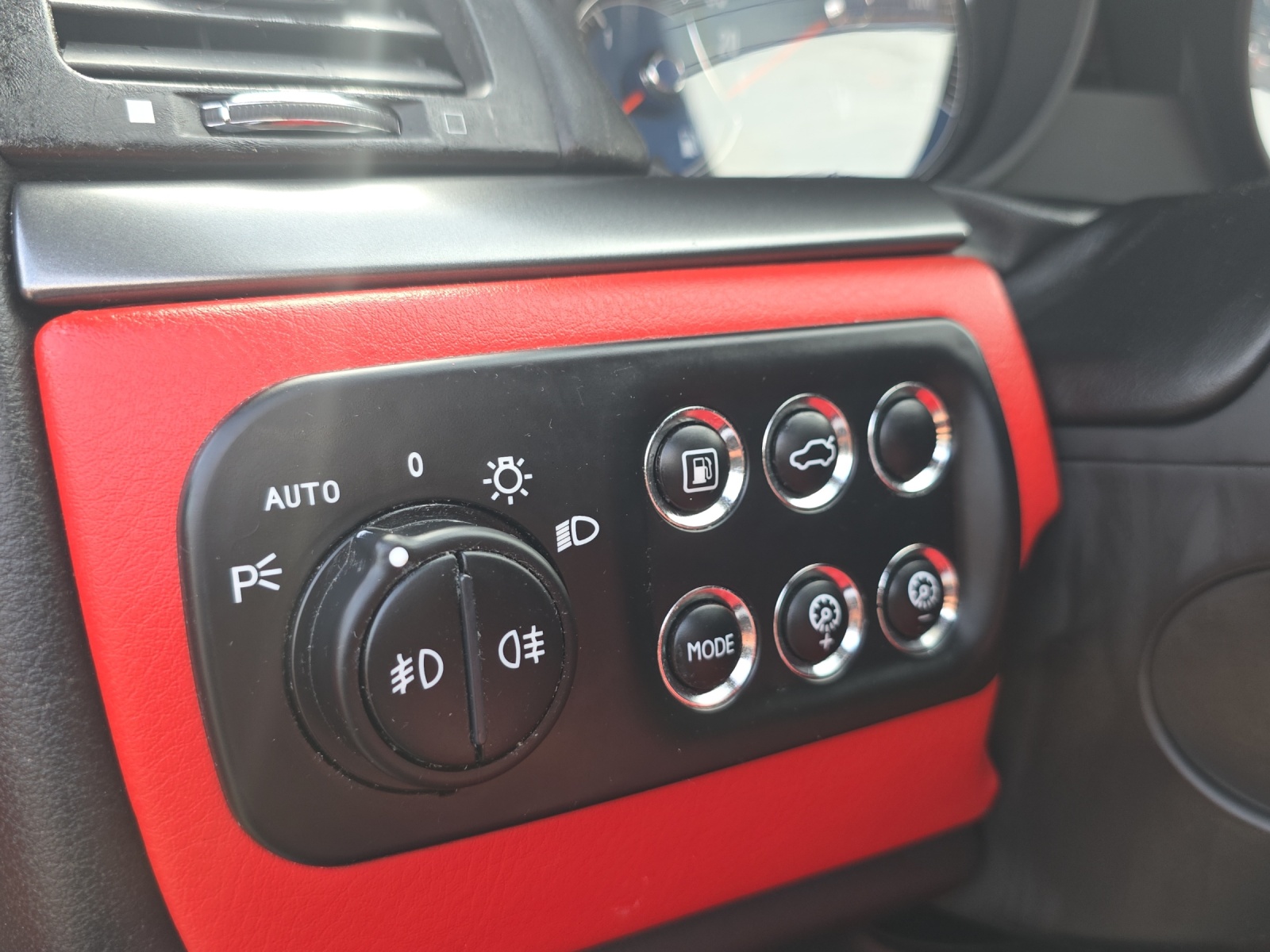 MASERATI GranTurismo Automatica-image-12