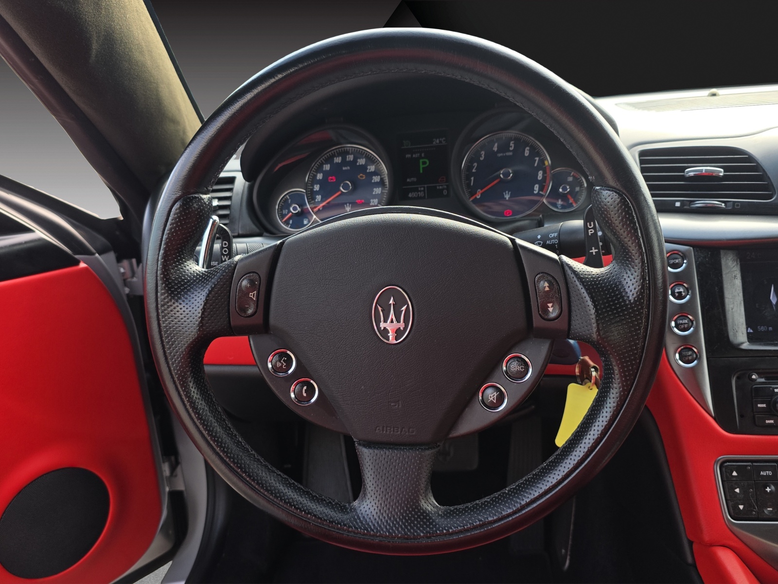 MASERATI GranTurismo Automatica-image-7