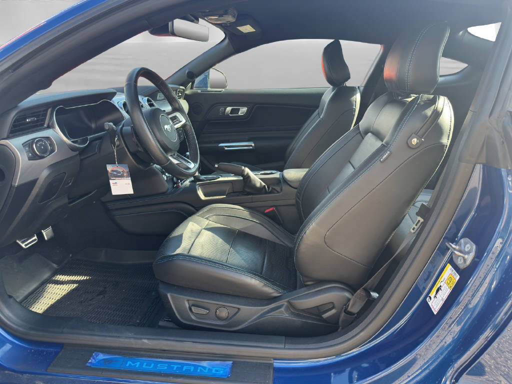 FORD Mustang Coupé 5.0 V8 GT-image-3