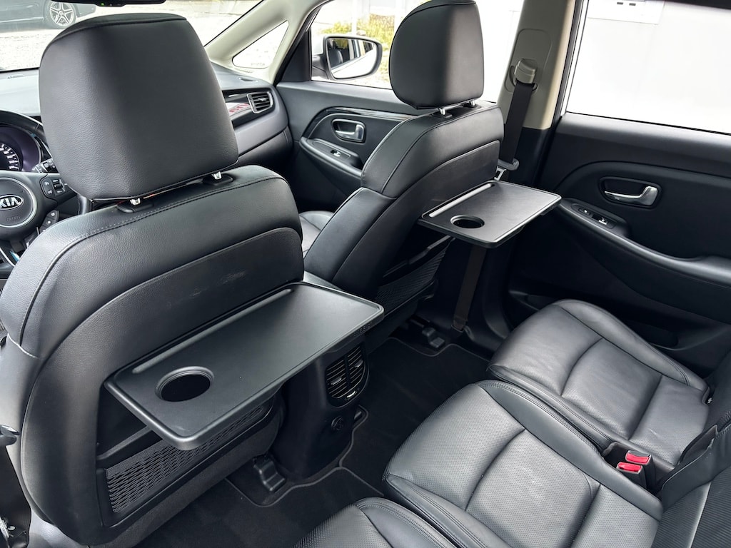 KIA Carens 1.7 CRDi Style DCT-image-16