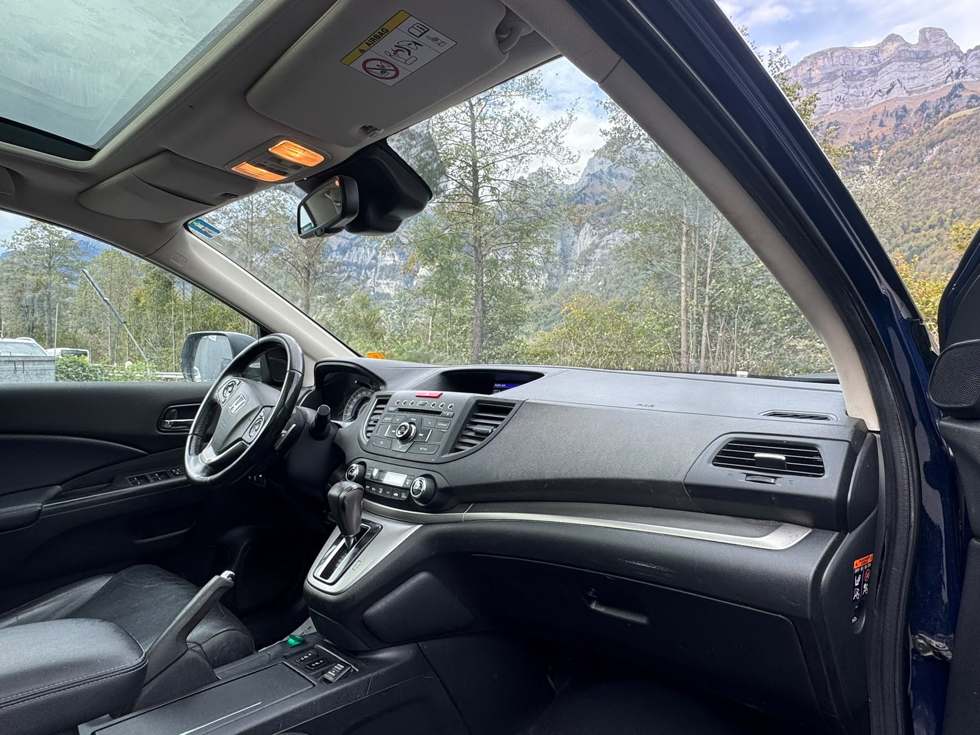 HONDA CR-V 2.2 i-DTEC Executive 4WD Automatic-image-12