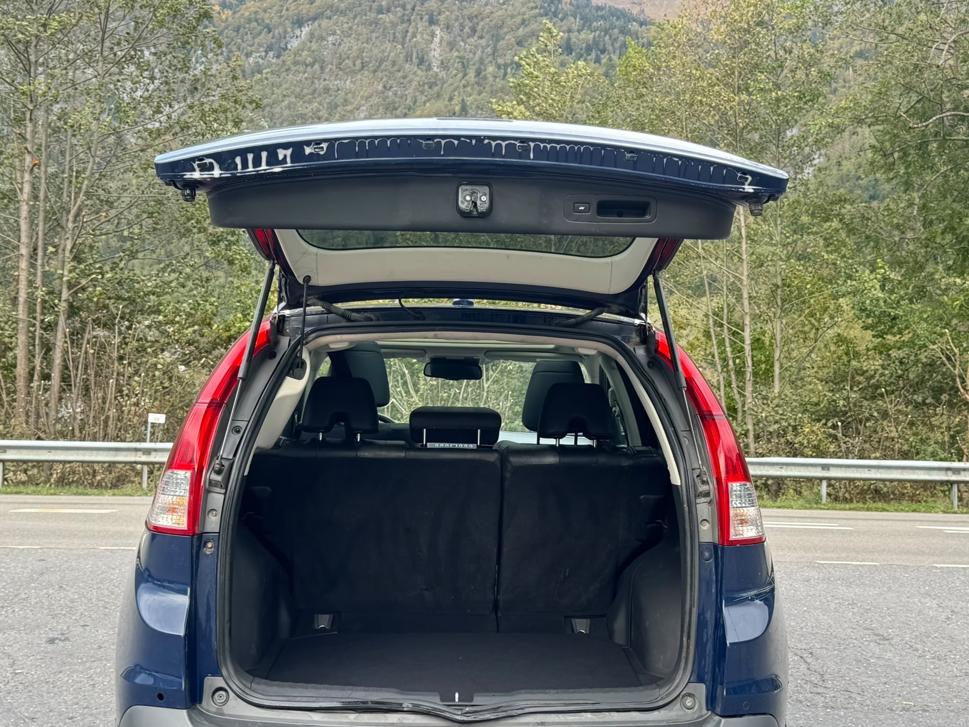 HONDA CR-V 2.2 i-DTEC Executive 4WD Automatic-image-10