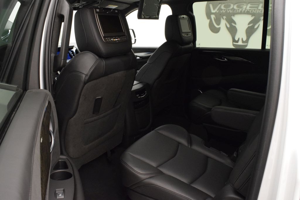 CADILLAC Escalade 6.2 ESV Platinum-image-14