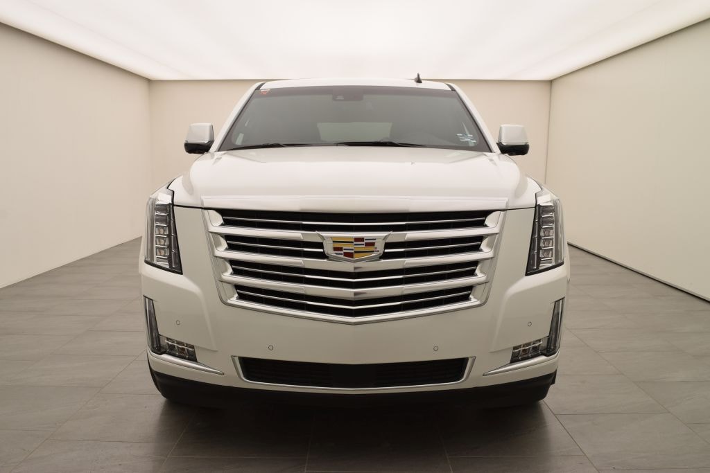CADILLAC Escalade 6.2 ESV Platinum-showroom-element-2