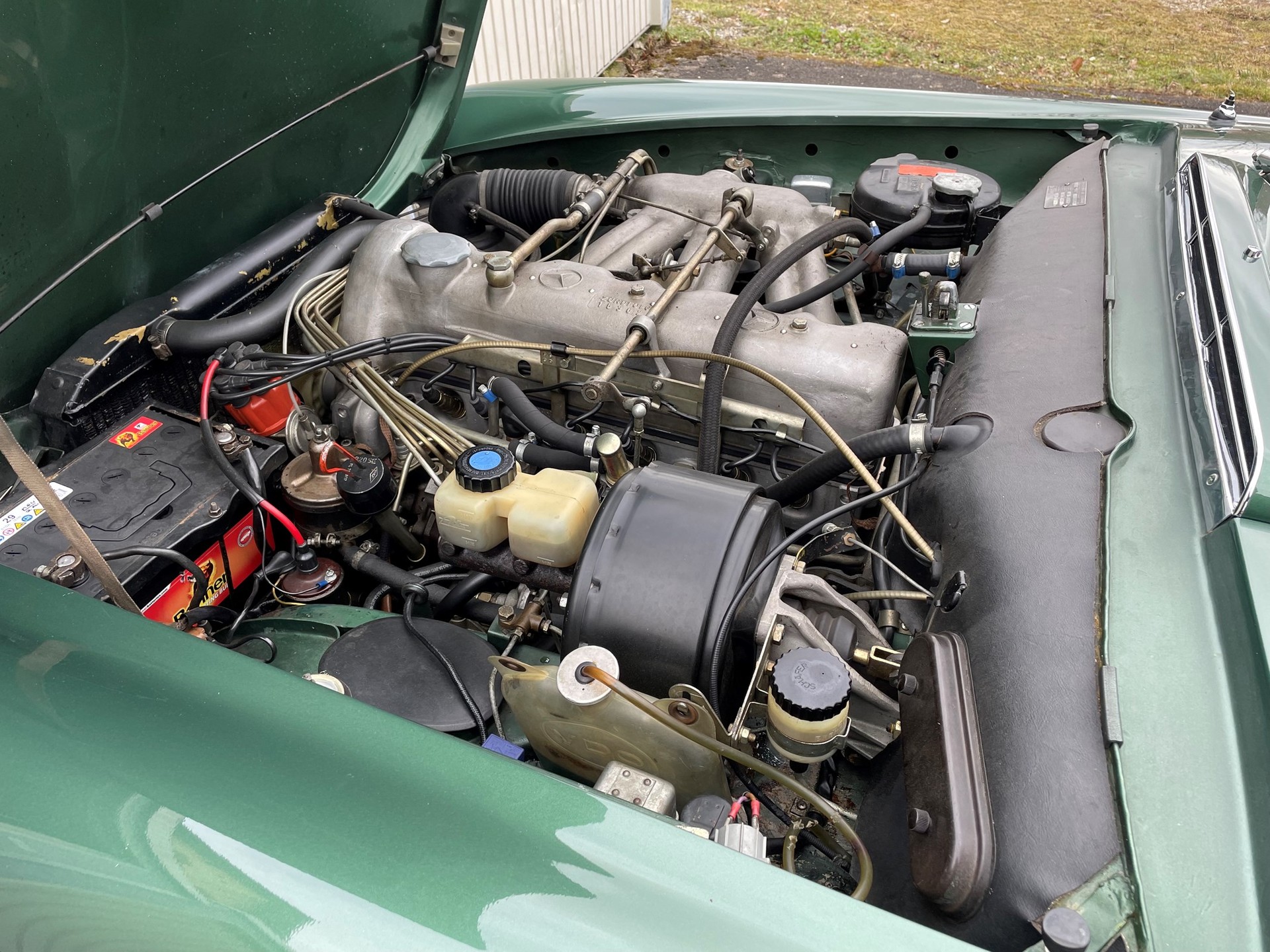 MERCEDES-BENZ SL 230 Pagode-image-11