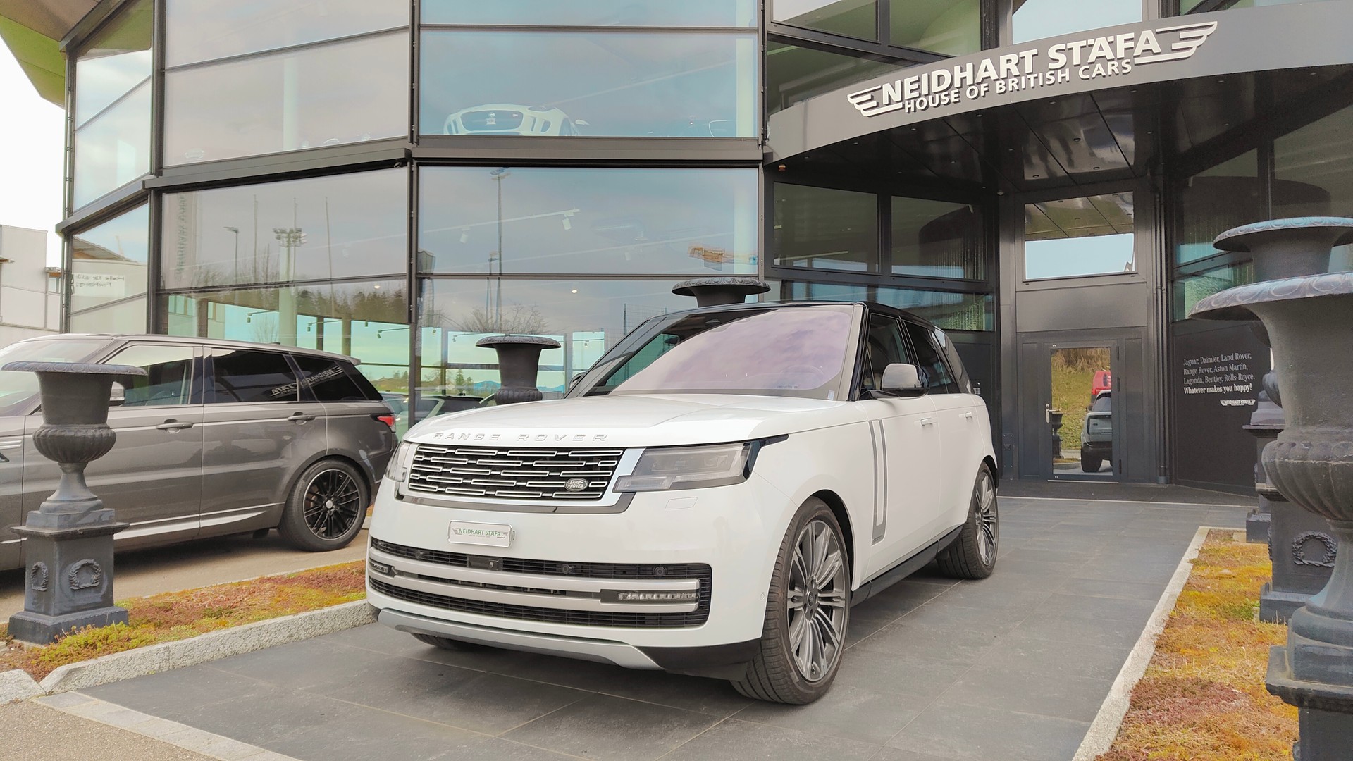 LAND ROVER Range Rover P530 4.4 V8 Autobiography Automatic-image-0