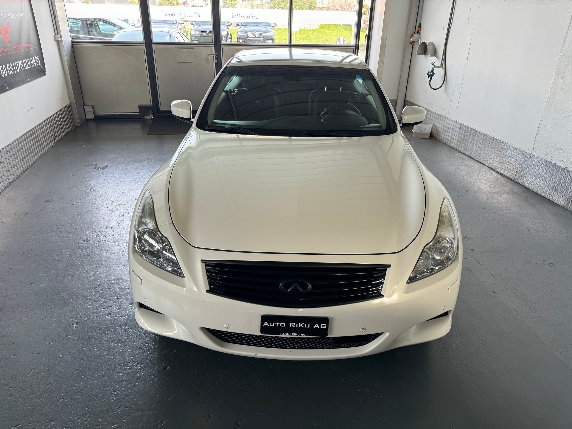 INFINITI G37 Cabrio GT Premium Automatic-image-5
