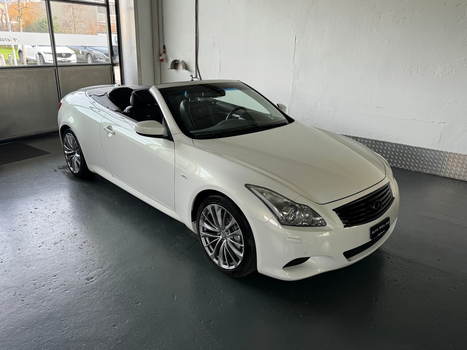 INFINITI G37 Cabrio GT Premium Automatic