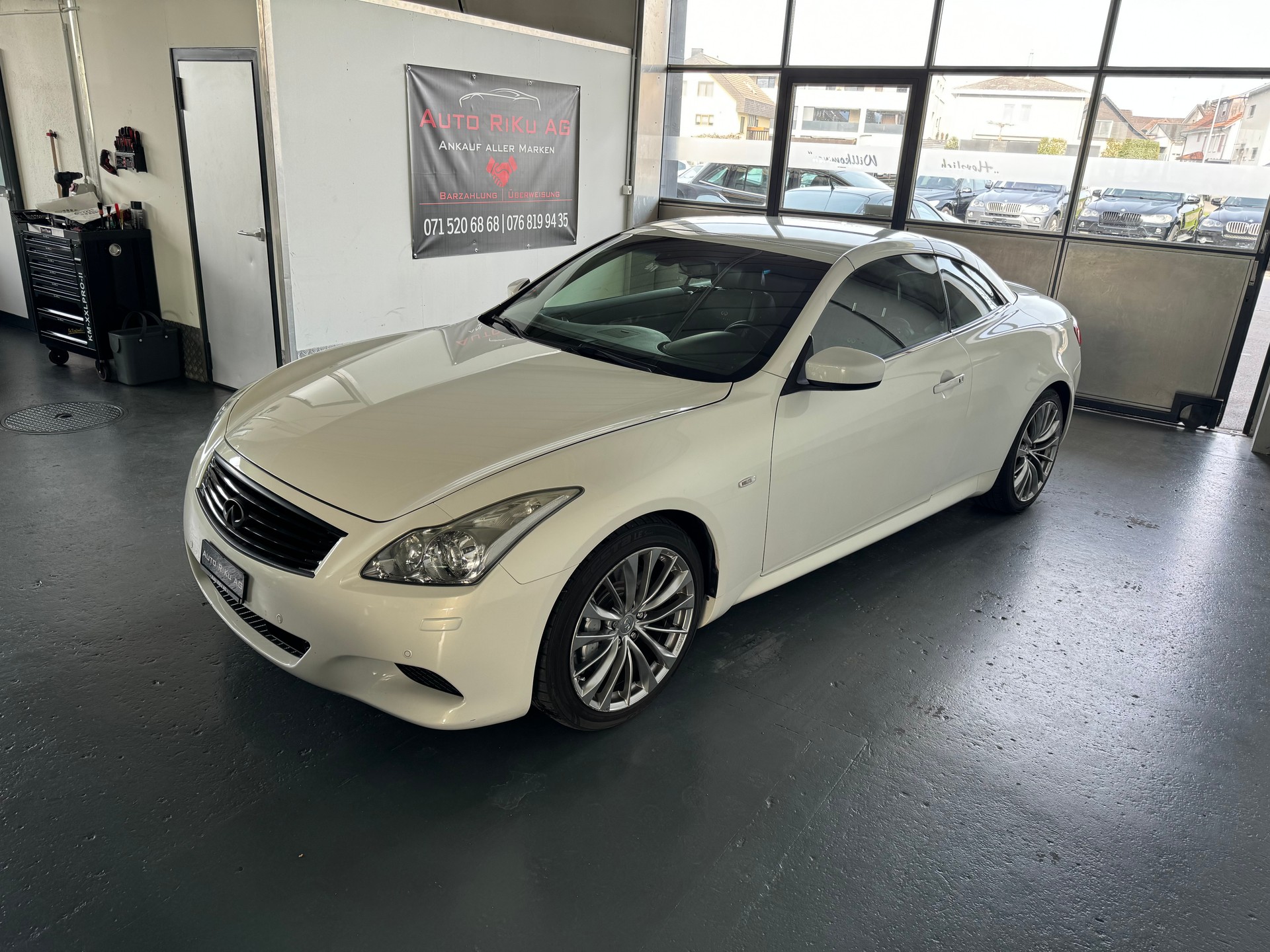 INFINITI G37 Cabrio GT Premium Automatic-image-7