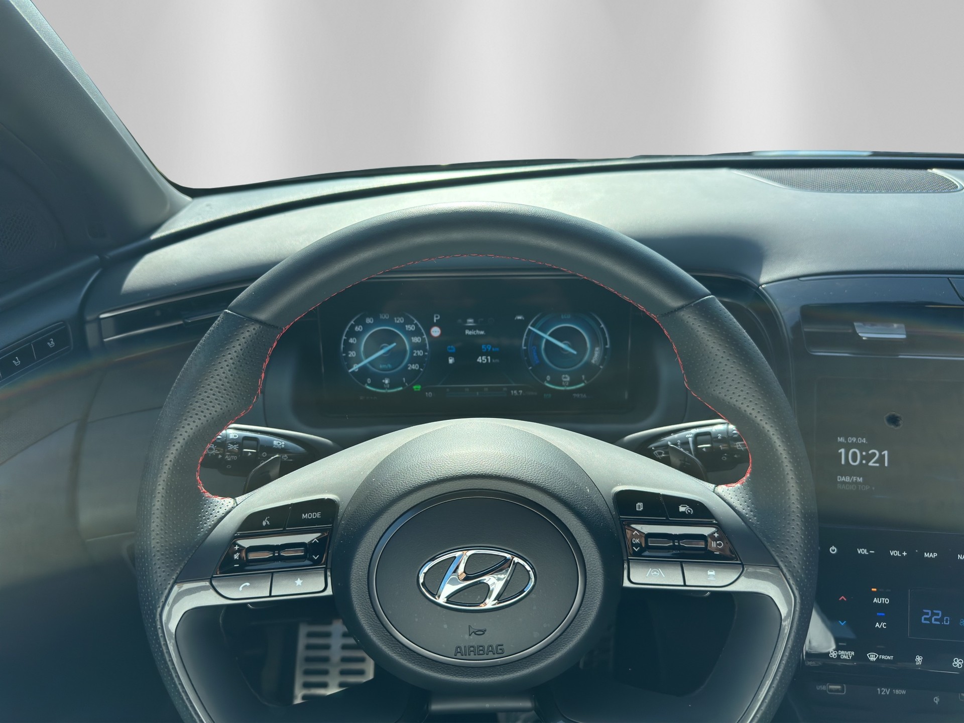 HYUNDAI Tucson 1,6PHEV N LUX 4WD-image-14