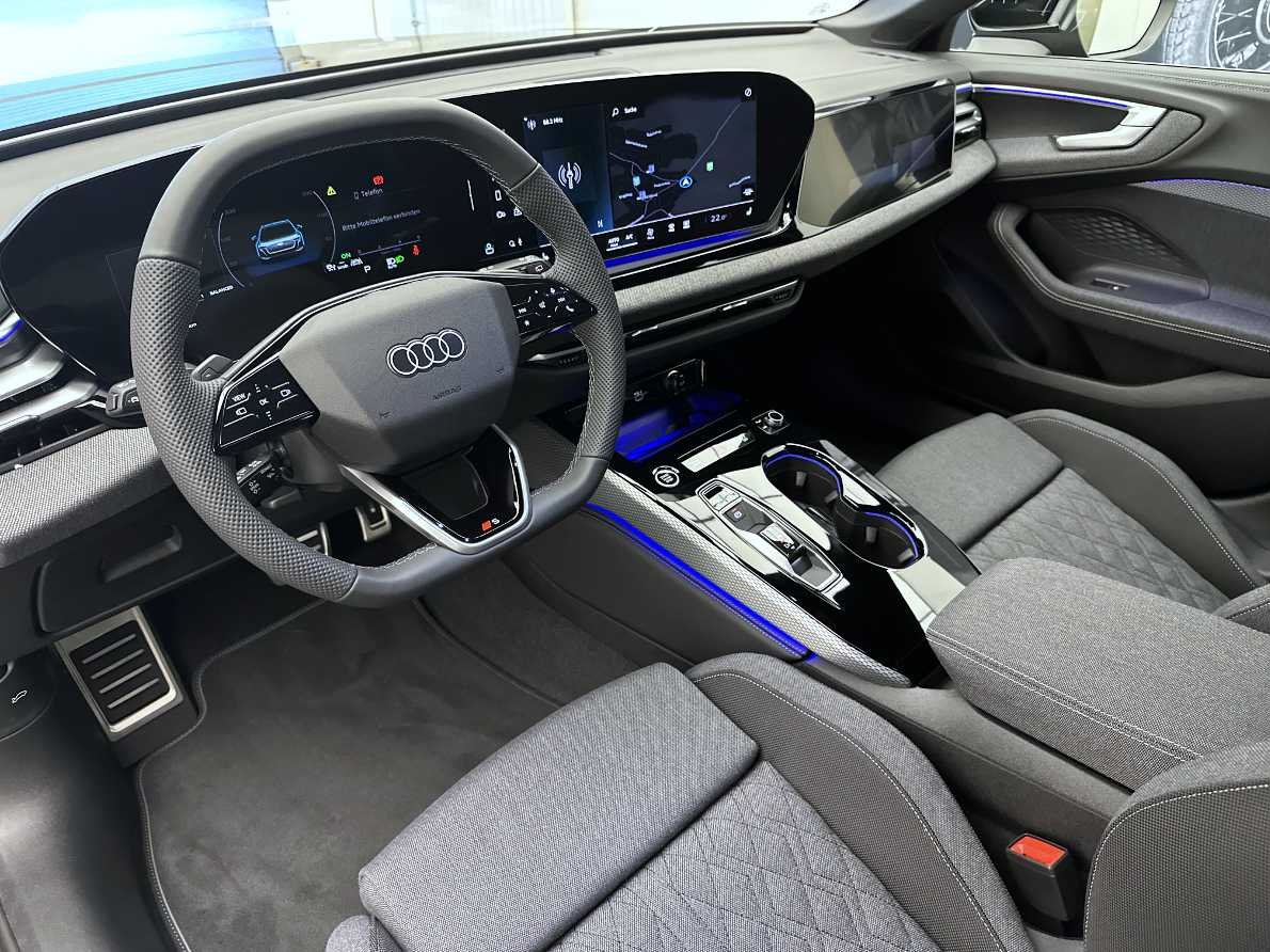 AUDI A5 Avant TDI quattro 150 kW Attraction S tronic-image-6