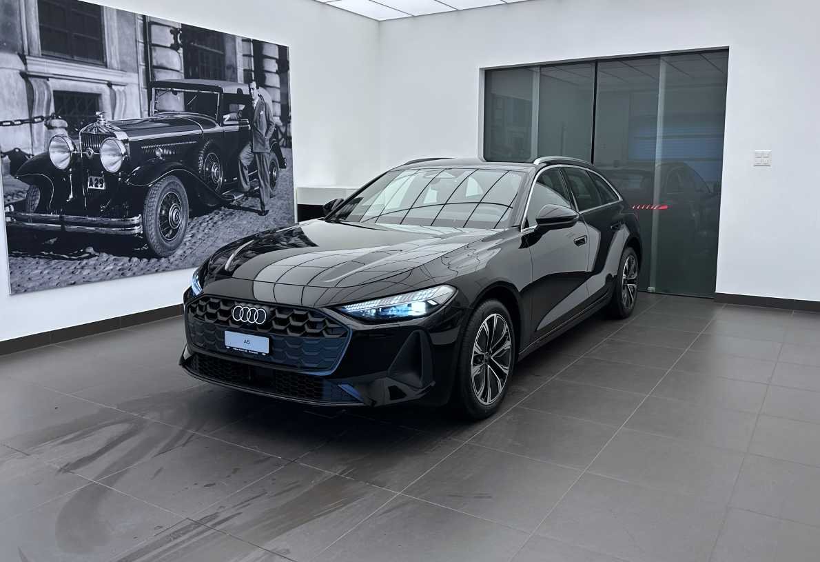 AUDI A5 Avant TDI quattro 150 kW Attraction S tronic-image-0