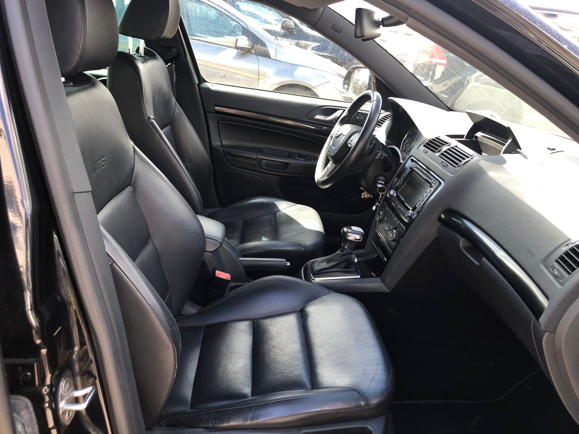 SKODA Octavia Combi 2.0 TSI RS DSG-image-10