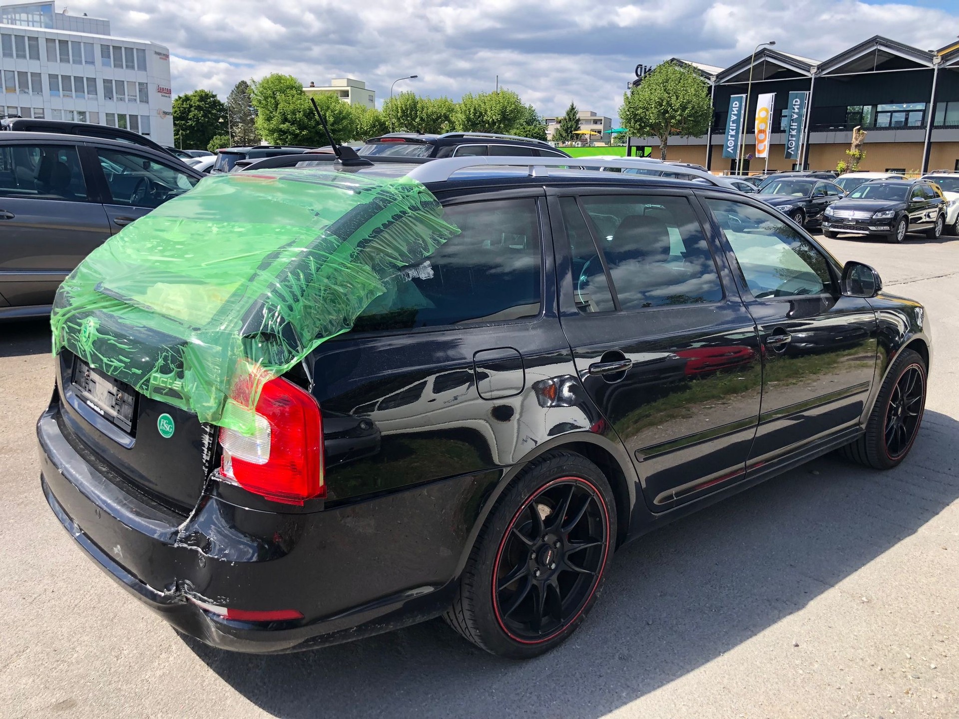 SKODA Octavia Combi 2.0 TSI RS DSG-image-5
