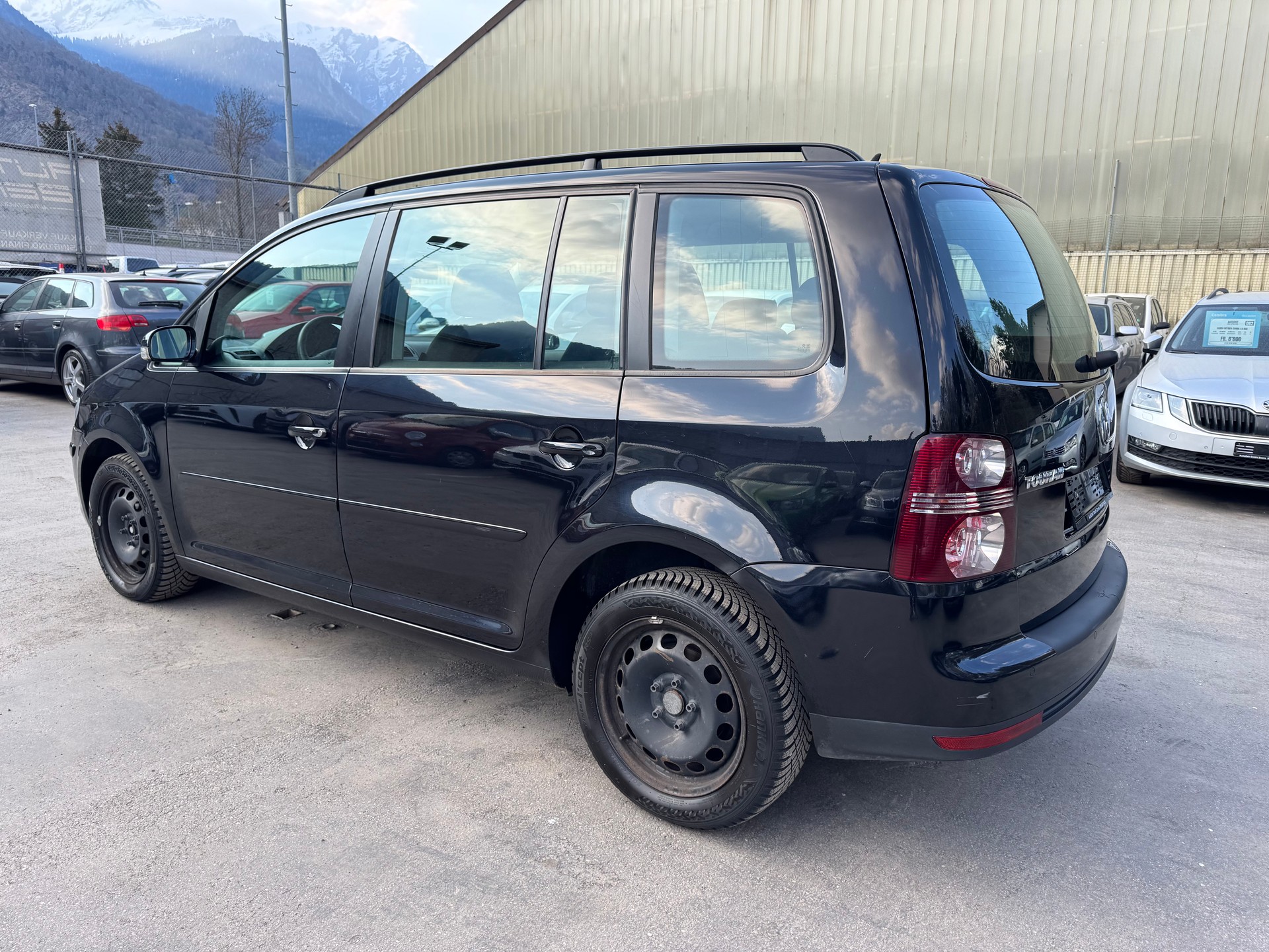 VW Touran 1.4 TSI Trendline-image-6