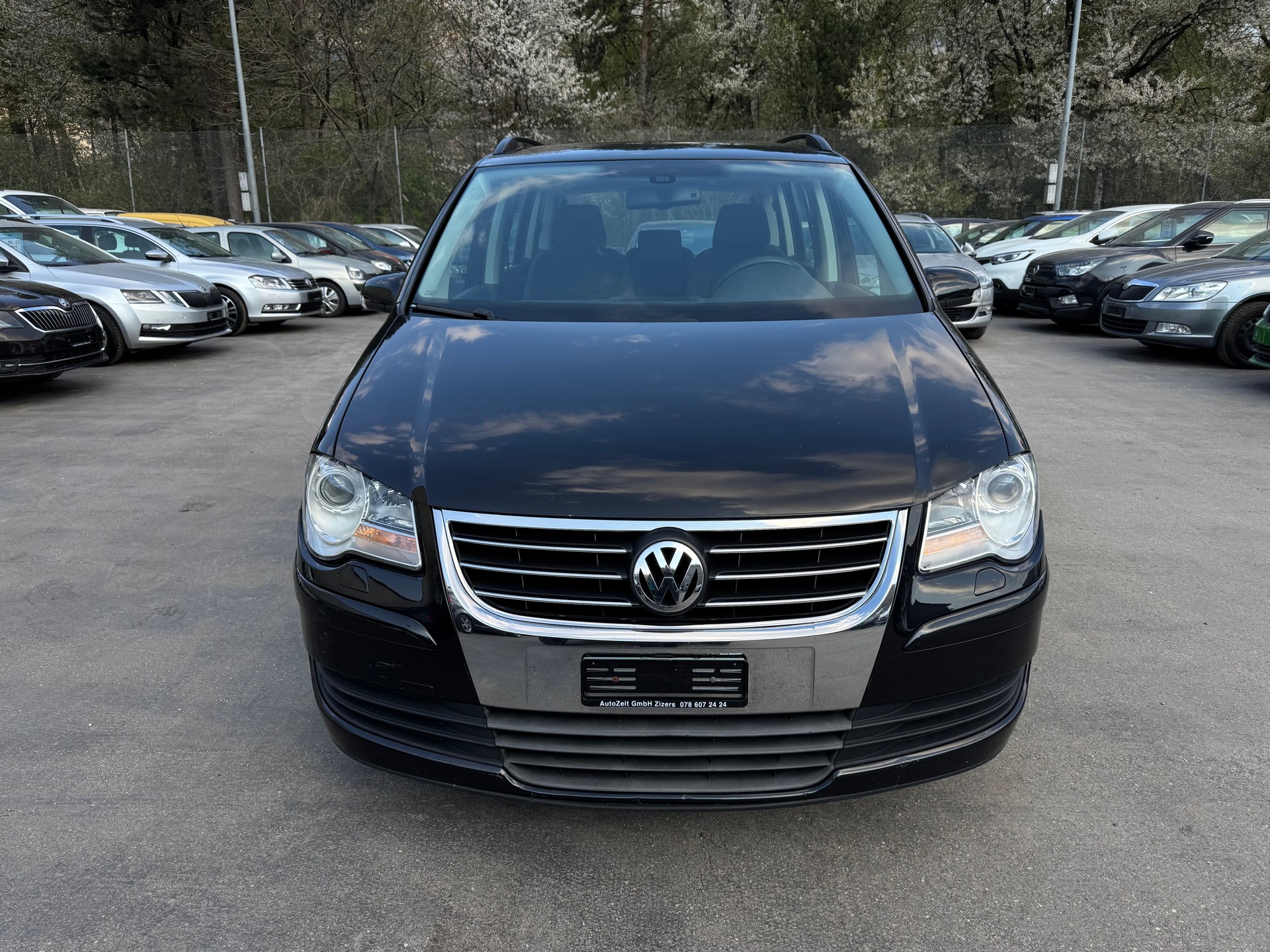 VW Touran 1.4 TSI Trendline-image-0