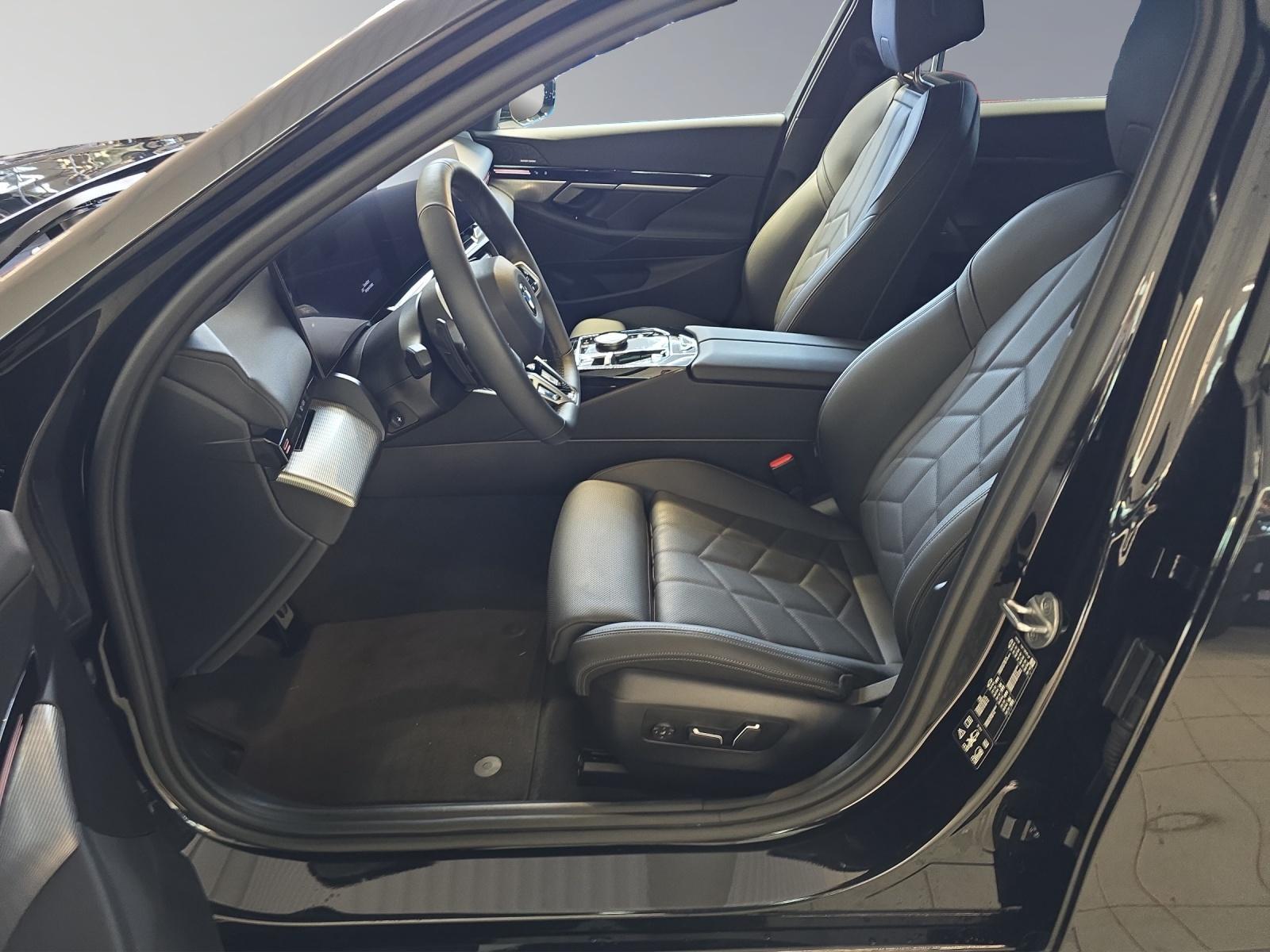 BMW 520d xDrive Touring MSport-image-10