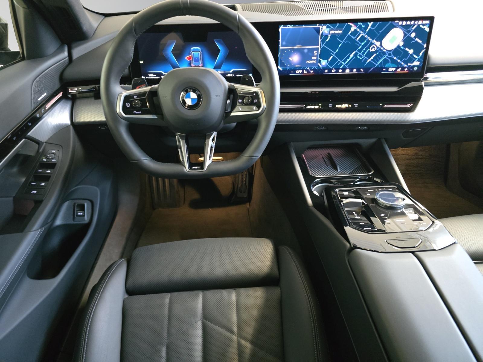 BMW 520d xDrive Touring MSport-image-8
