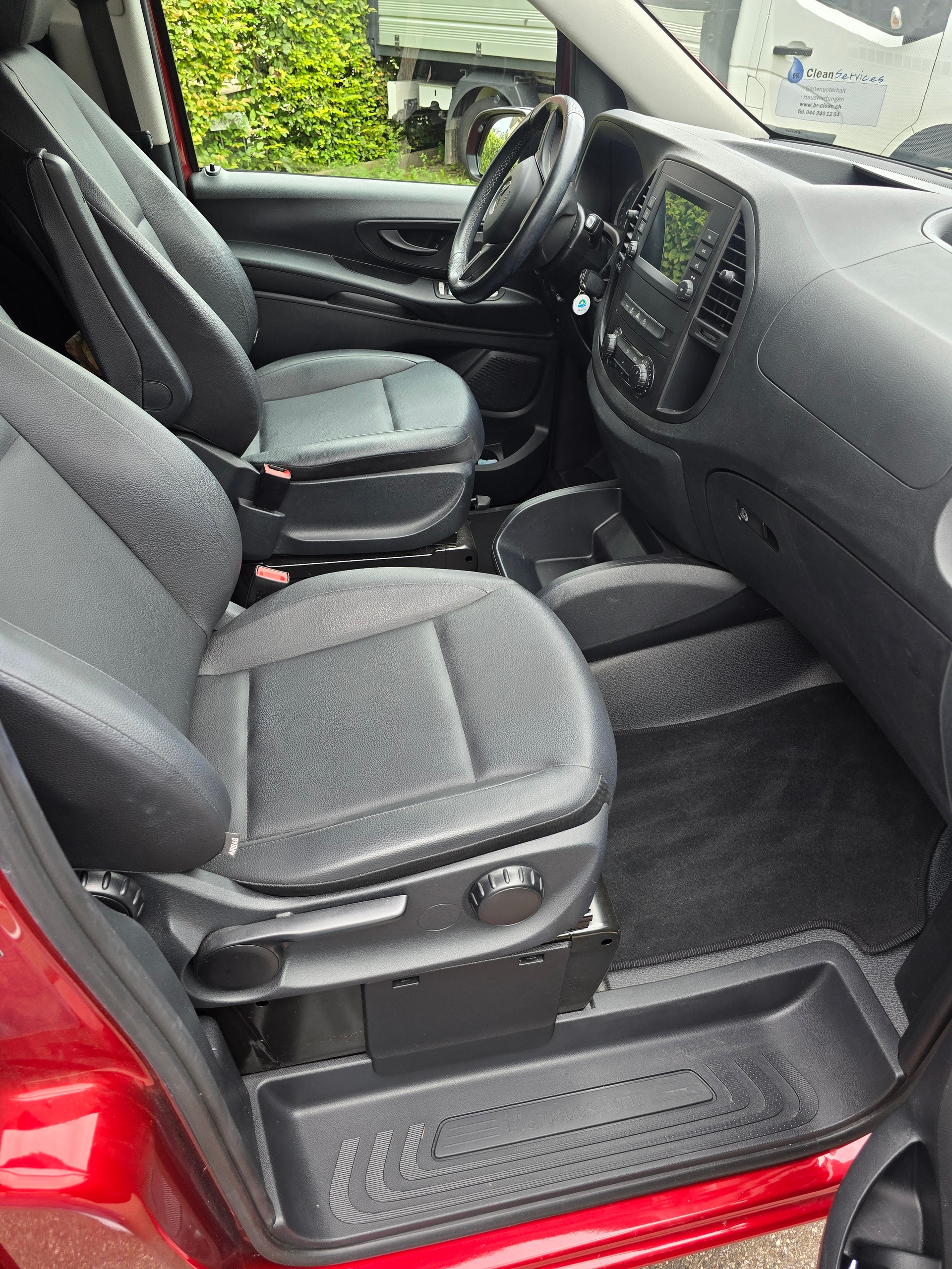 MERCEDES-BENZ Vito 114 CDI Tourer Pro Edition 7G-Tronich-image-3