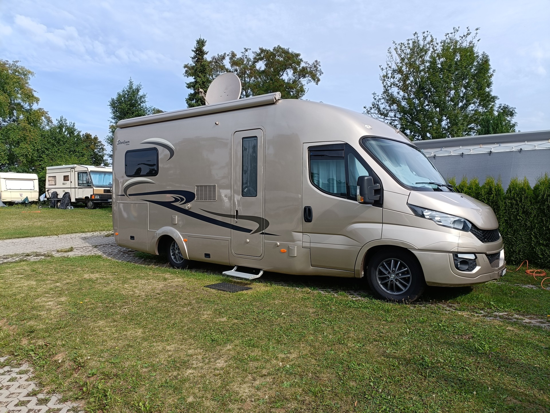 IVECO Starliner by Maurer auf Iveco Daily-image-0
