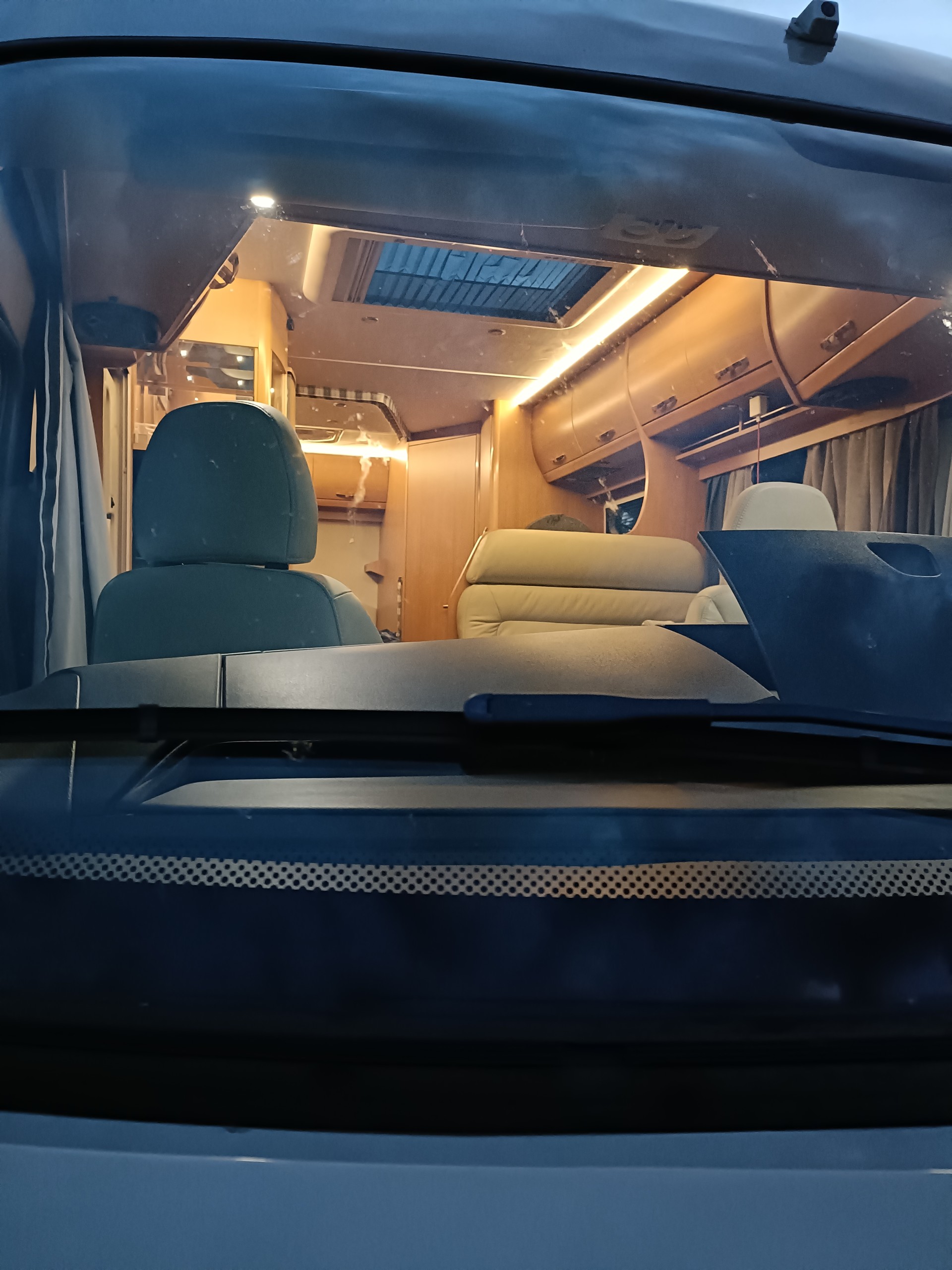 IVECO Starliner by Maurer auf Iveco Daily-image-21