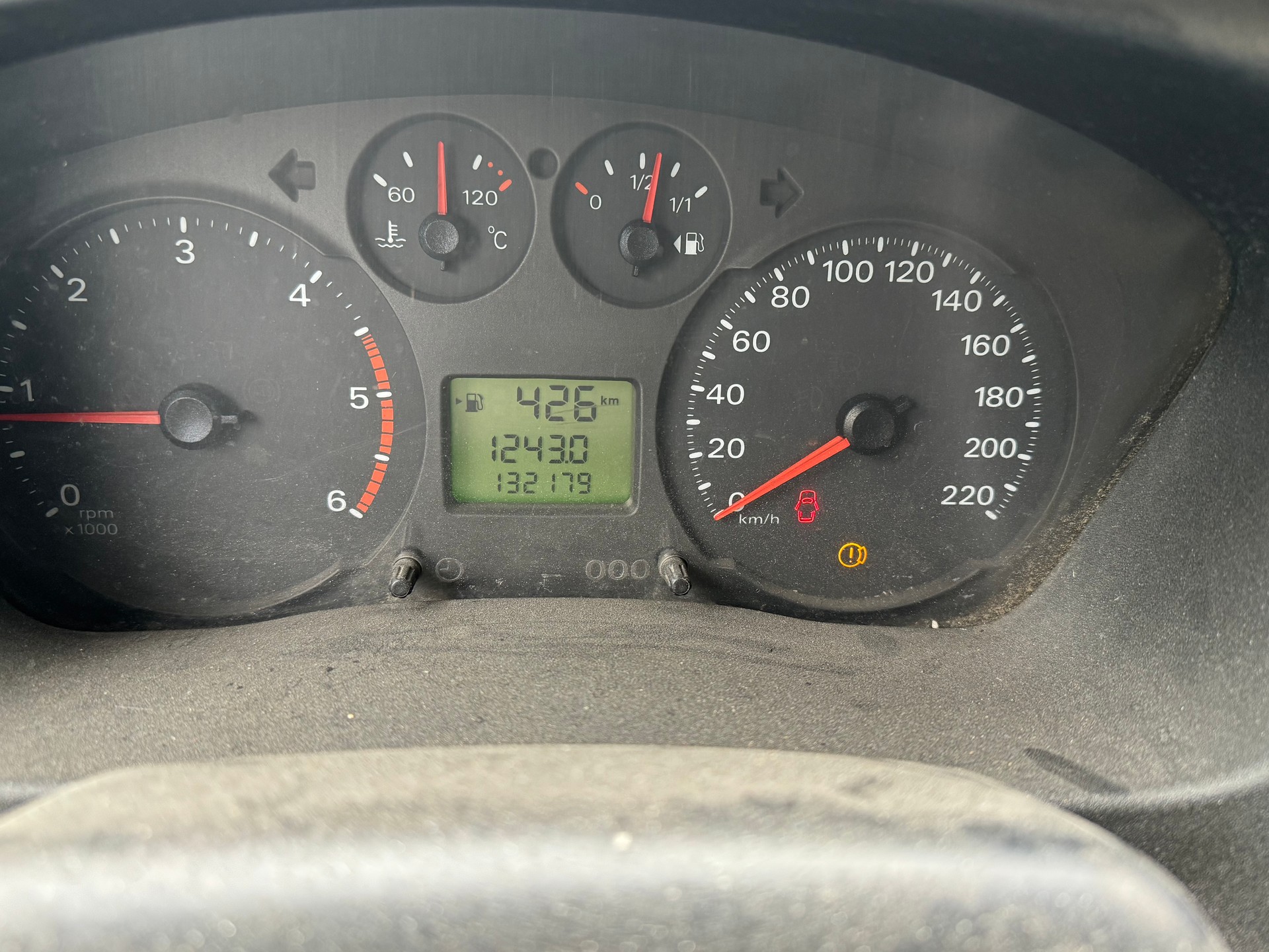 FORD Transit 2.2 TDCi 300 M Trend-image-9