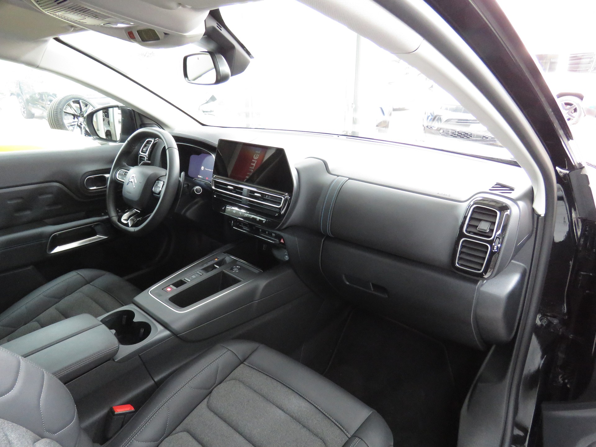 CITROEN C5 Aircross 1.6 PHEV Swiss Edition (Automat)-image-10