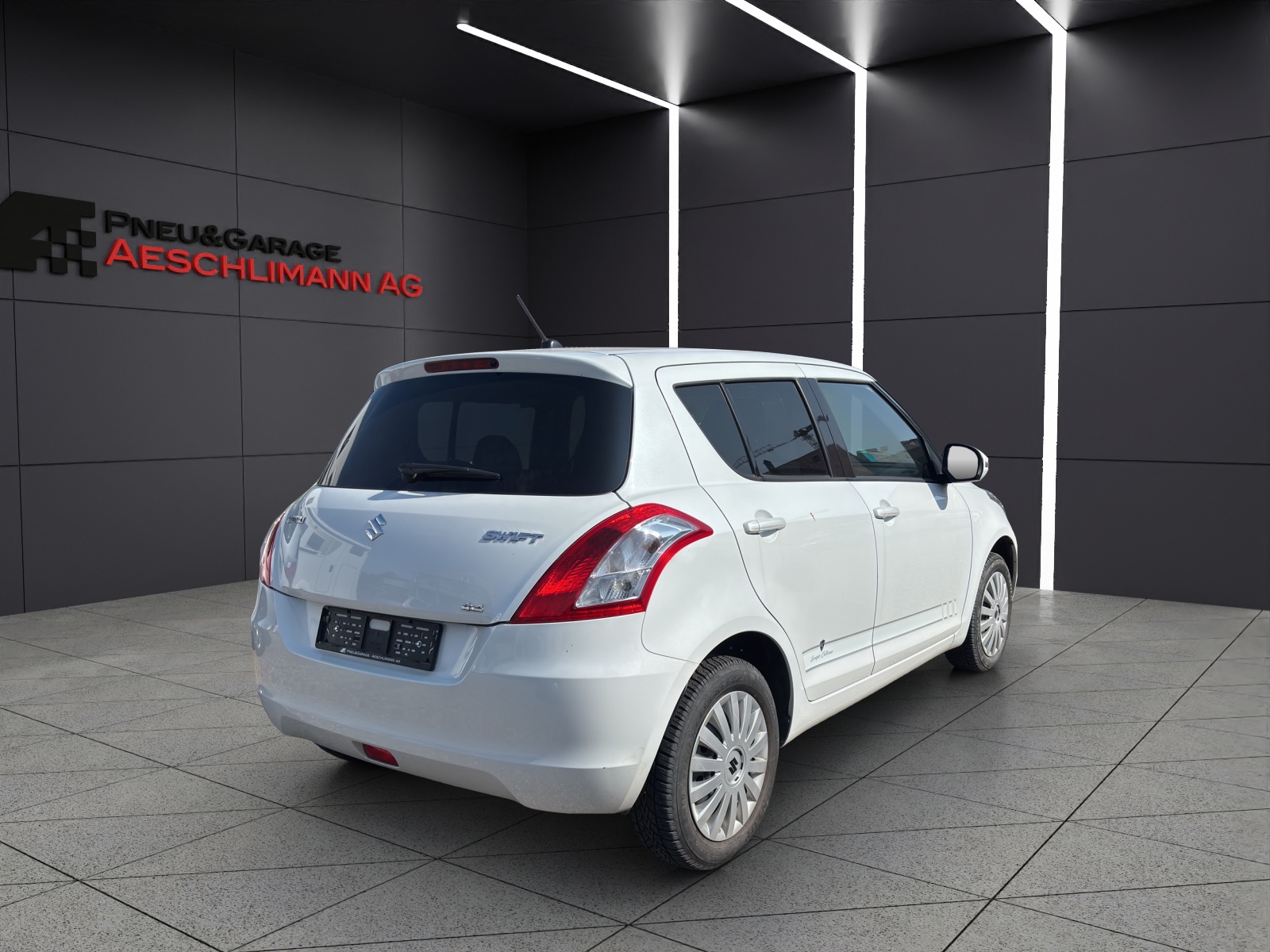 SUZUKI Swift 1.2i 16V GL Sergio Cellano 4x4-image-5