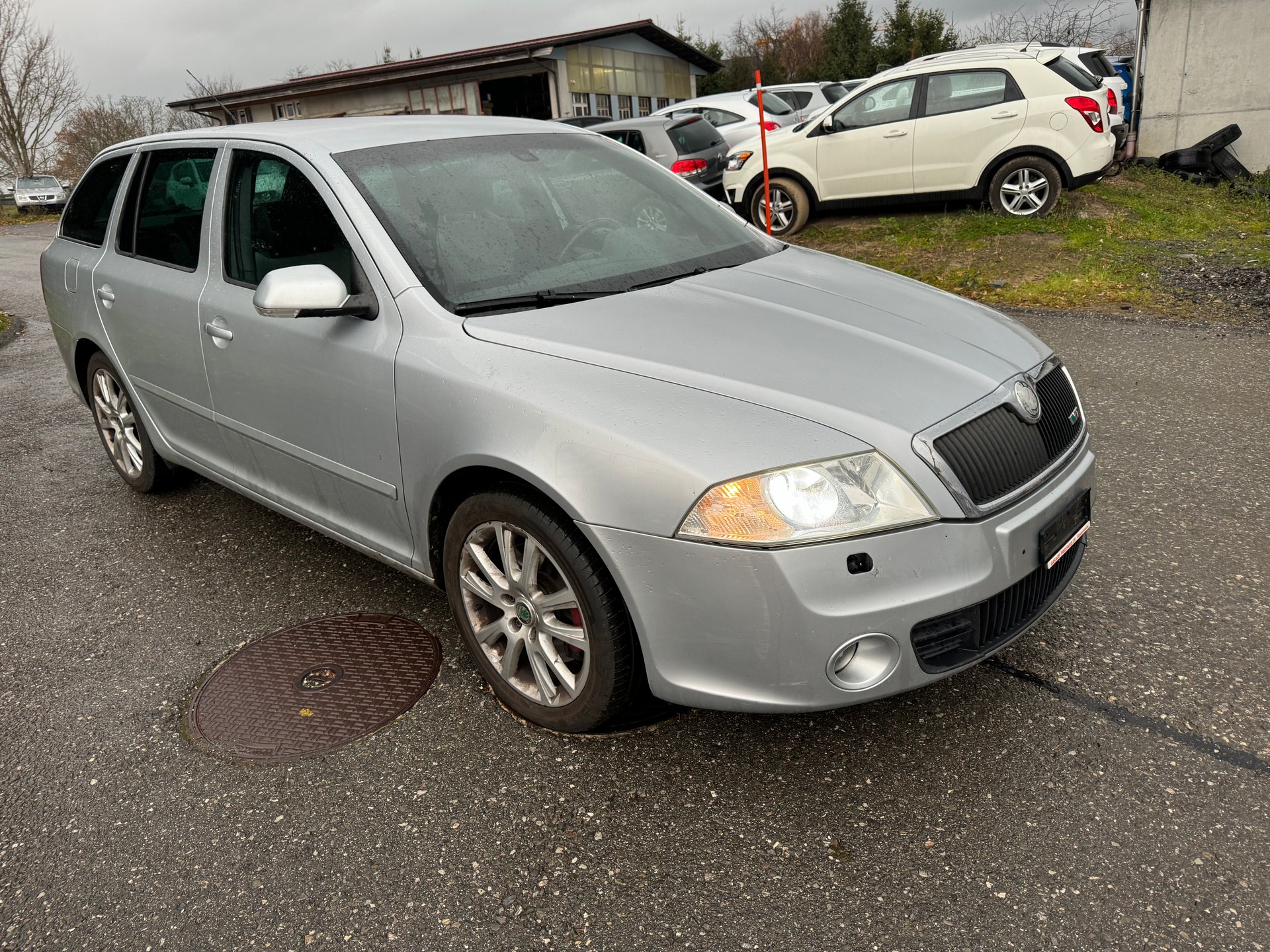 SKODA Octavia 2.0 TDI RS-image-2