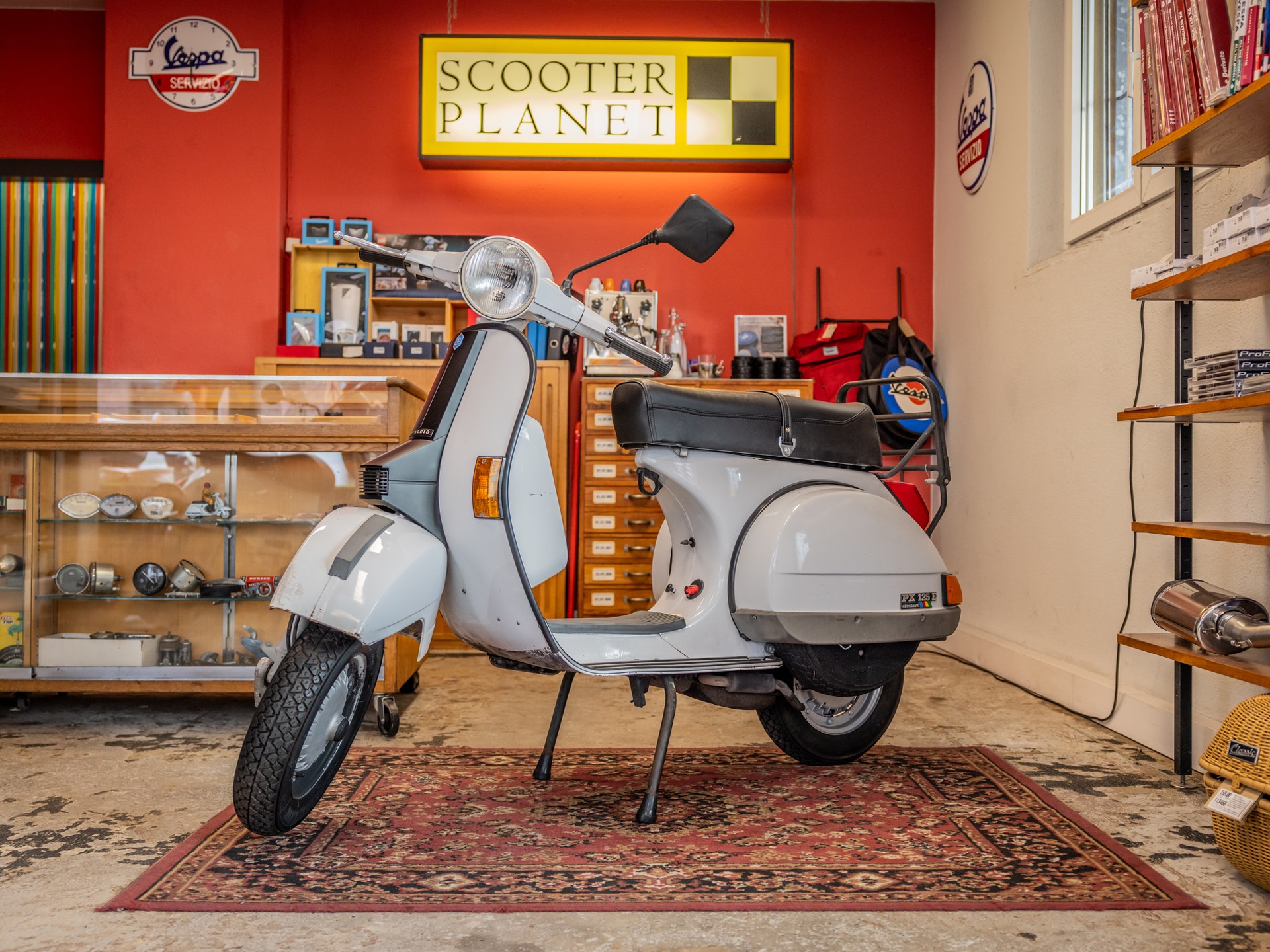 PIAGGIO Vespa PX 125 E