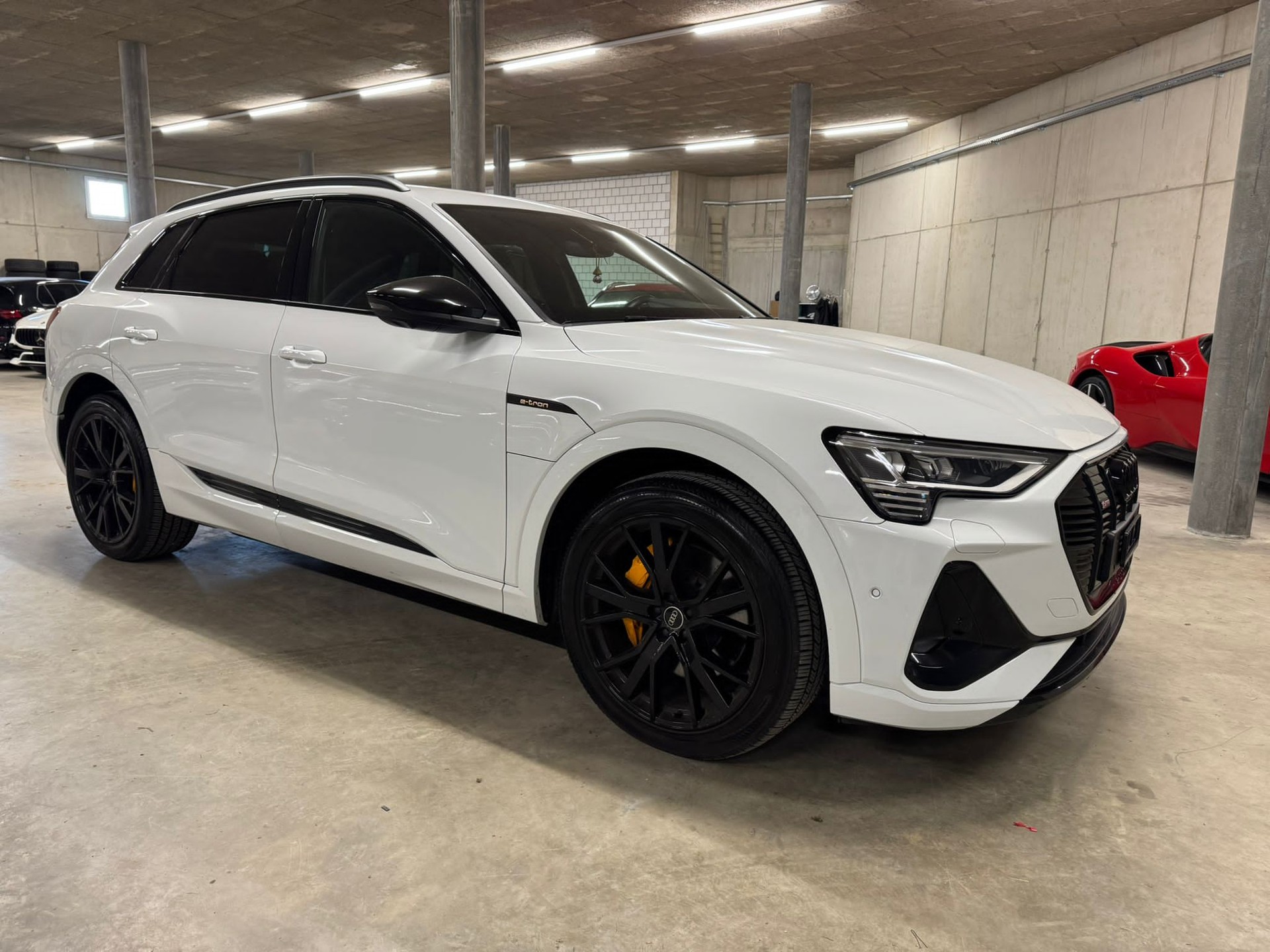 AUDI e-tron 50 S Line quattro-image-0