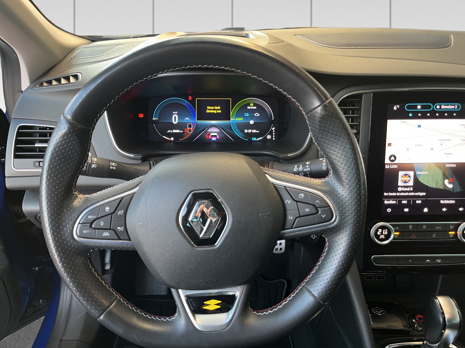 RENAULT Mégane Grandtour 1.6 E-Tech R.S. Line-image-8