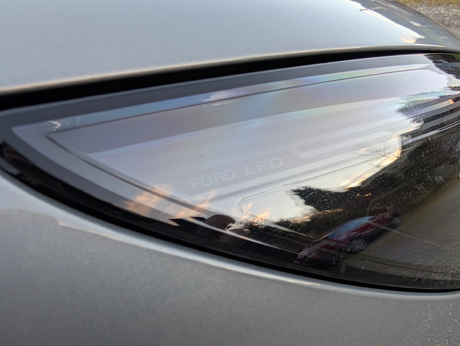 FORD Kuga 2.5 FHEV ST-Line X 4WD-image-26