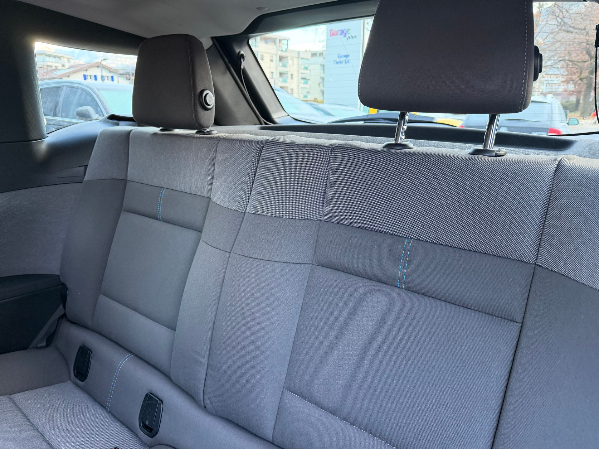 BMW i3s (120Ah) Fleet Edition-image-21