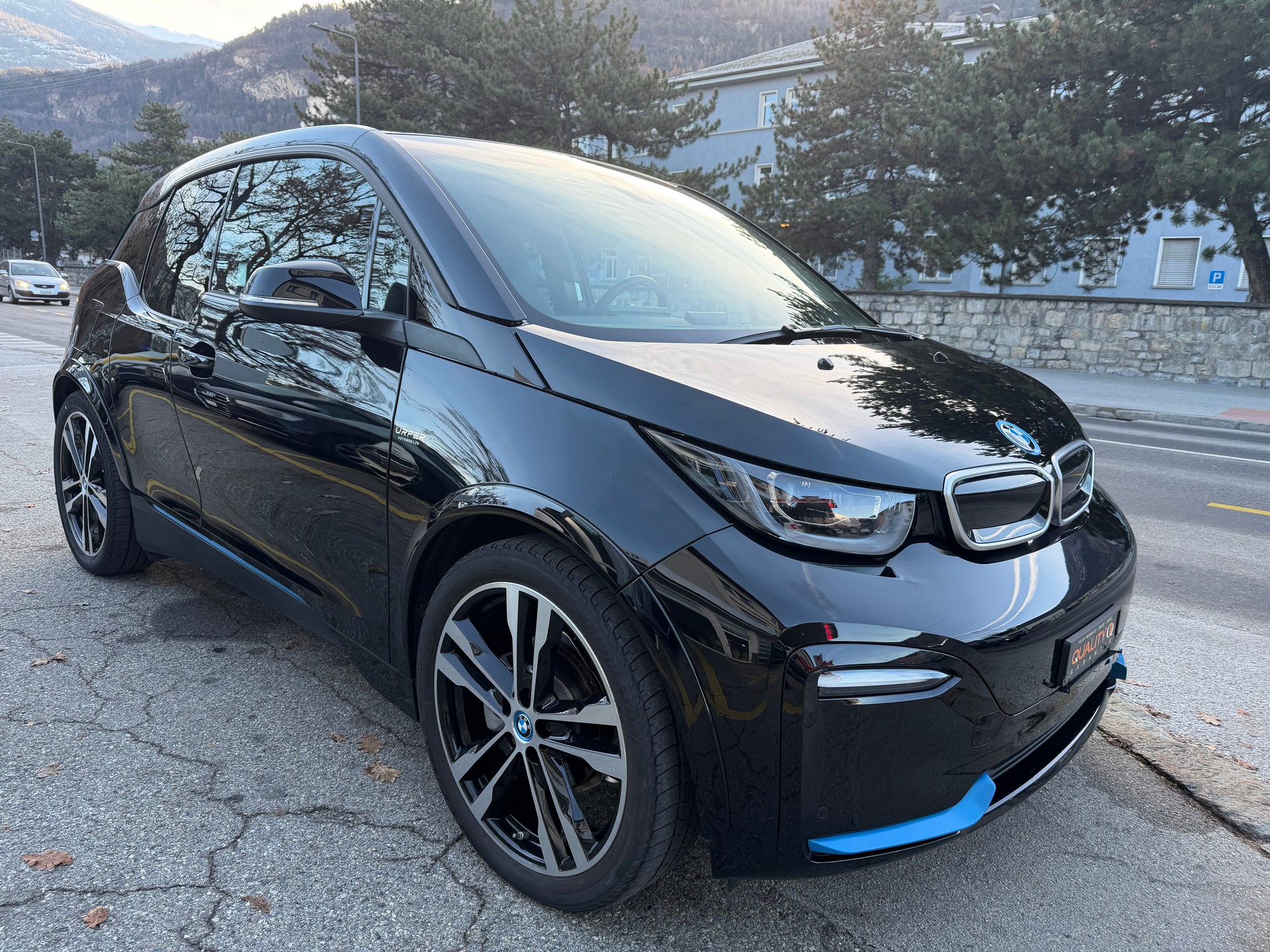 BMW i3s (120Ah) Fleet Edition-image-6