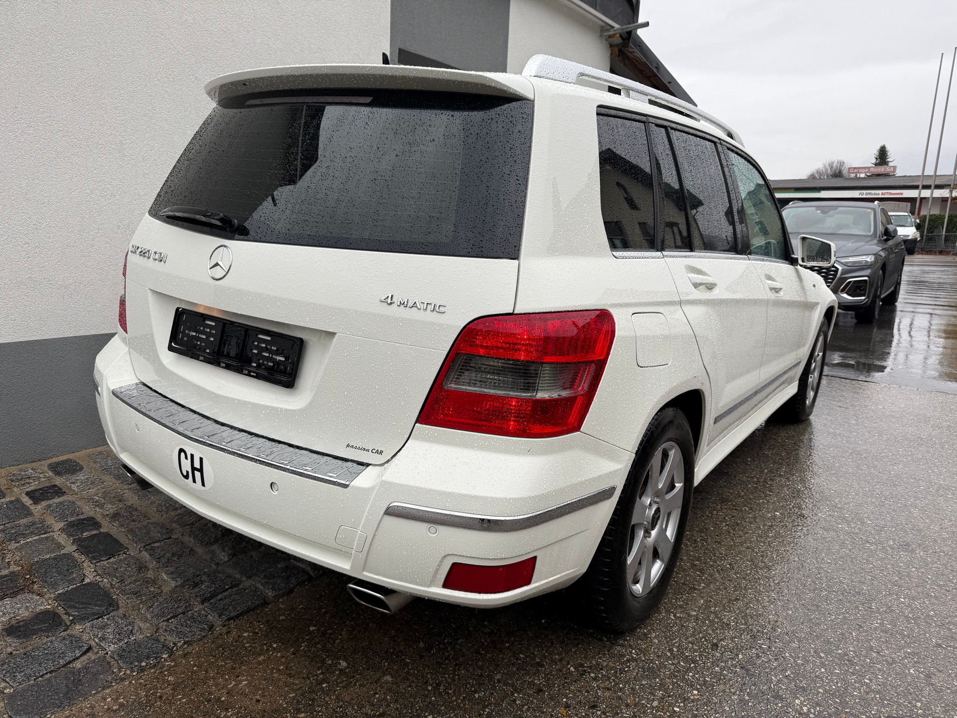 MERCEDES-BENZ GLK 220 CDI BlueEfficiency 4Matic 7G-Tronic-image-6