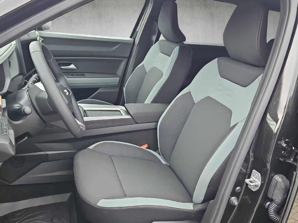 DACIA Bigster 1.8 Hybrid Extreme-image-4