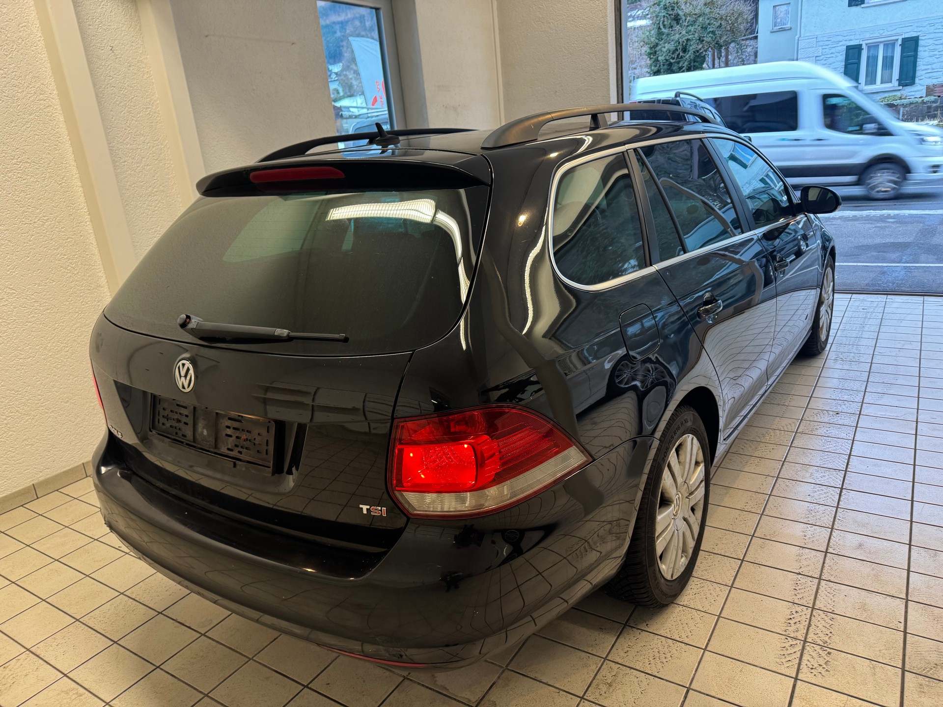 VW Golf Variant 1.4 TSI Highline-image-6