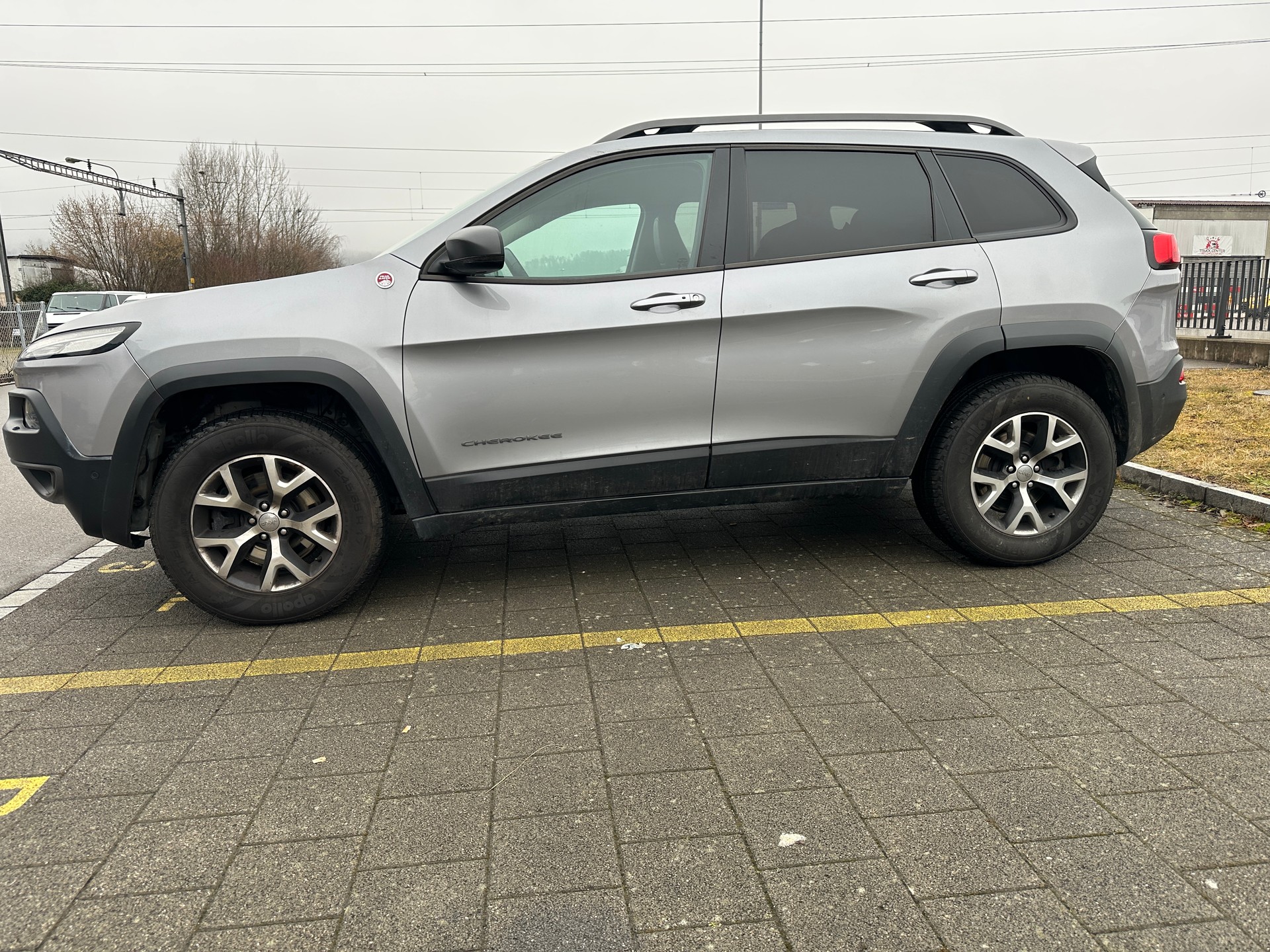 JEEP 3.2-image-1