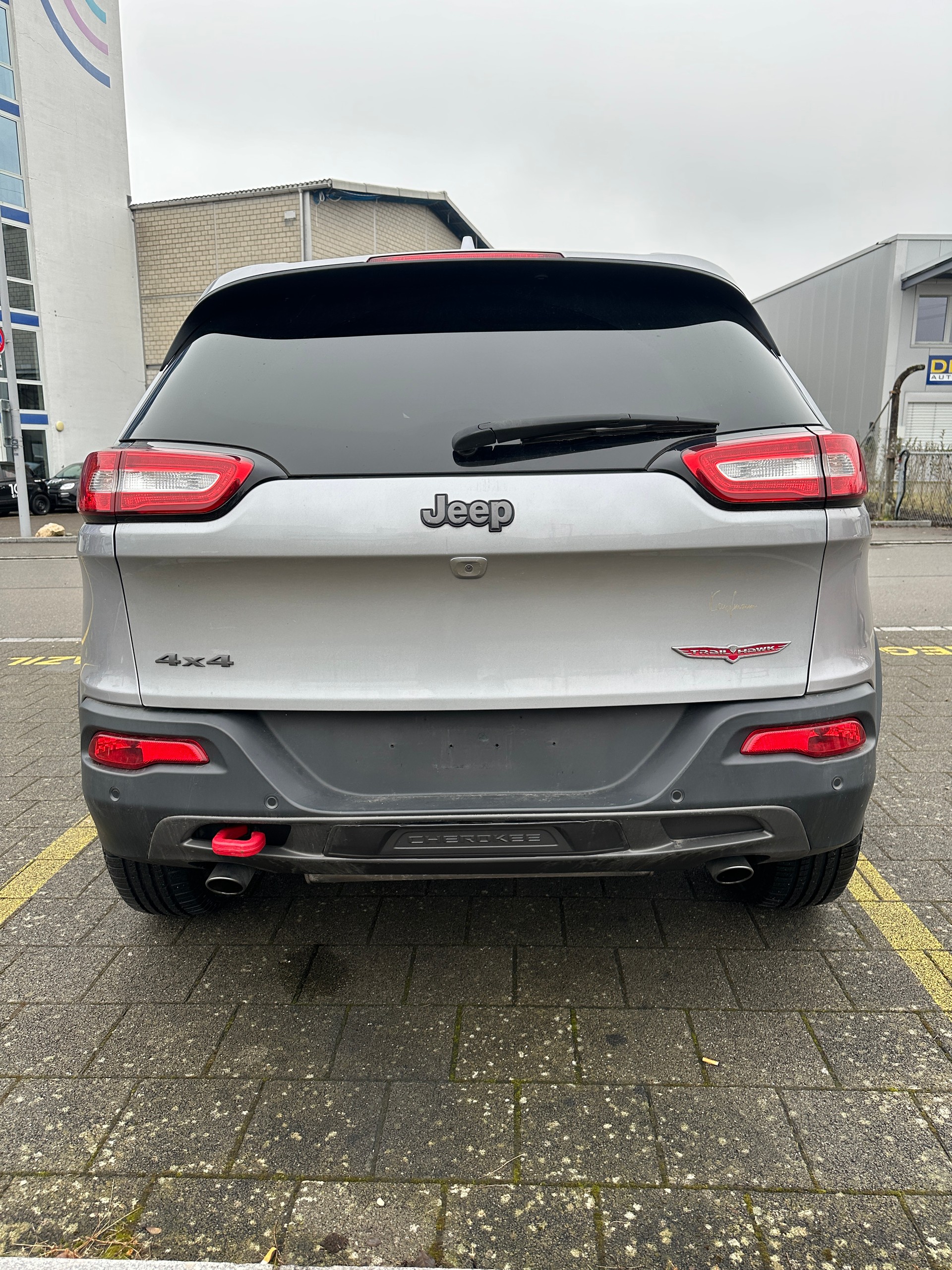 JEEP 3.2-image-3