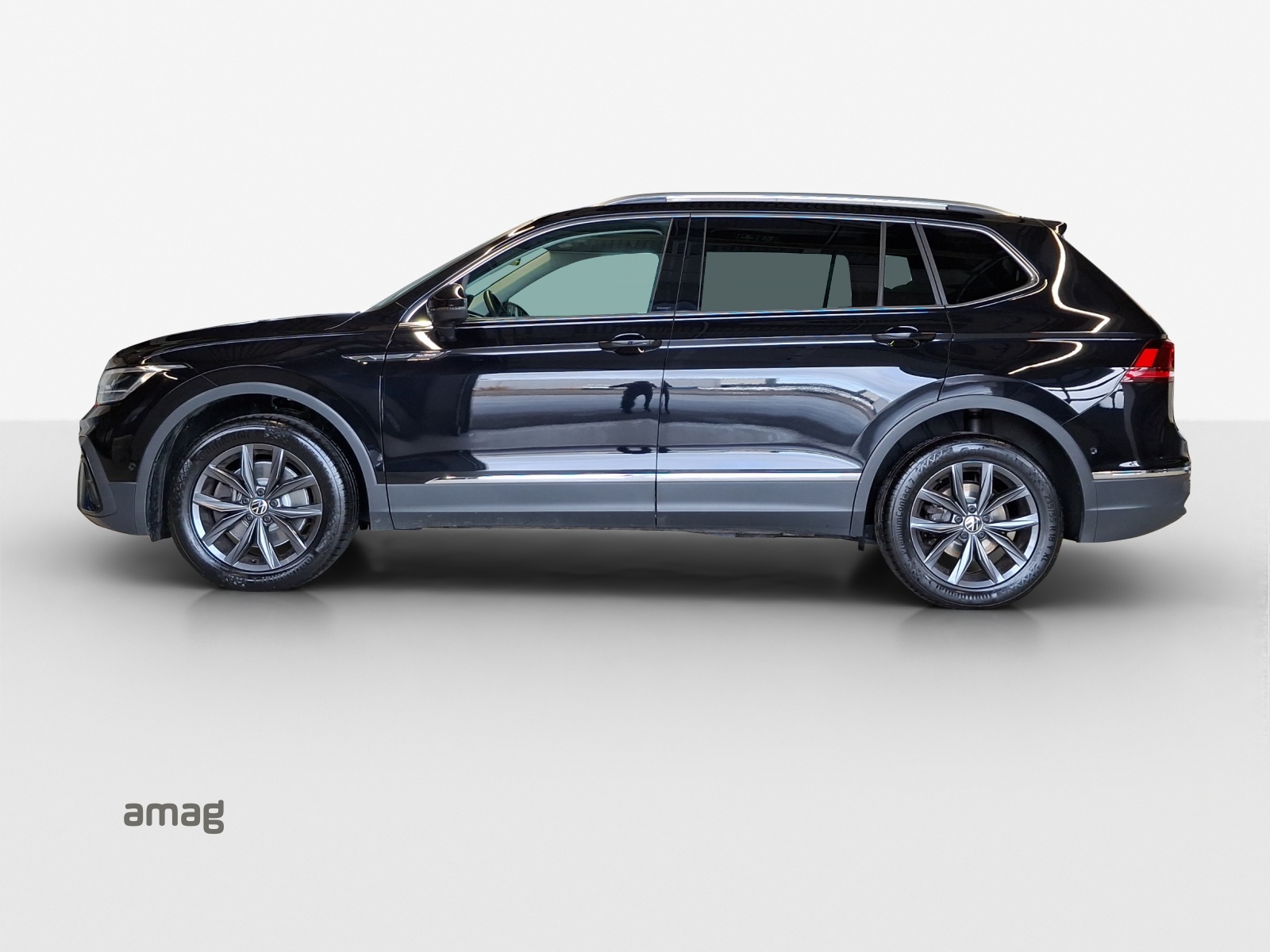 VW Tiguan Allspace 2.0TSI Life 4Motion DSG-image-1
