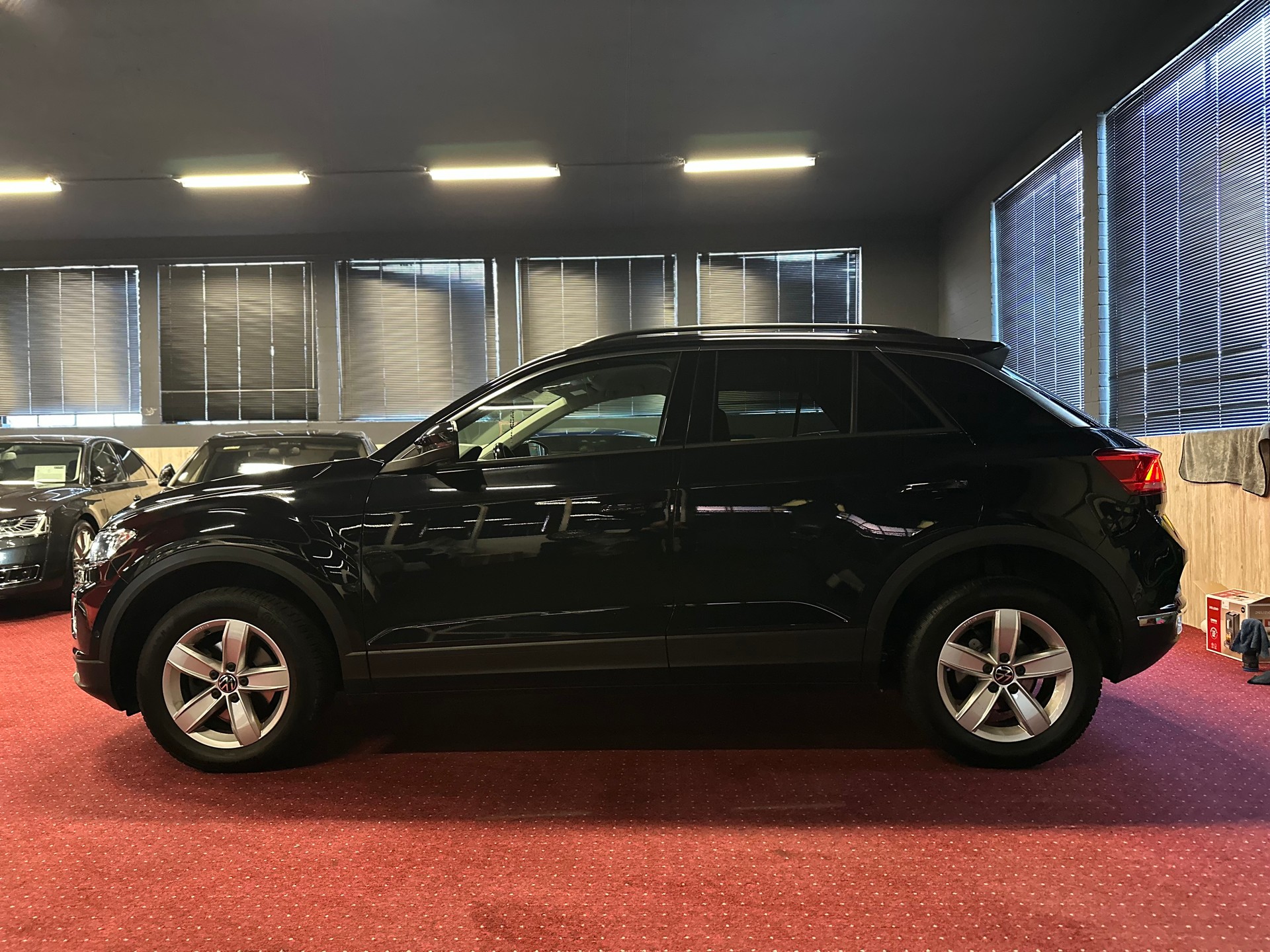 VW T-Roc 1.5 TSI EVO Advance Selection DSG-image-7