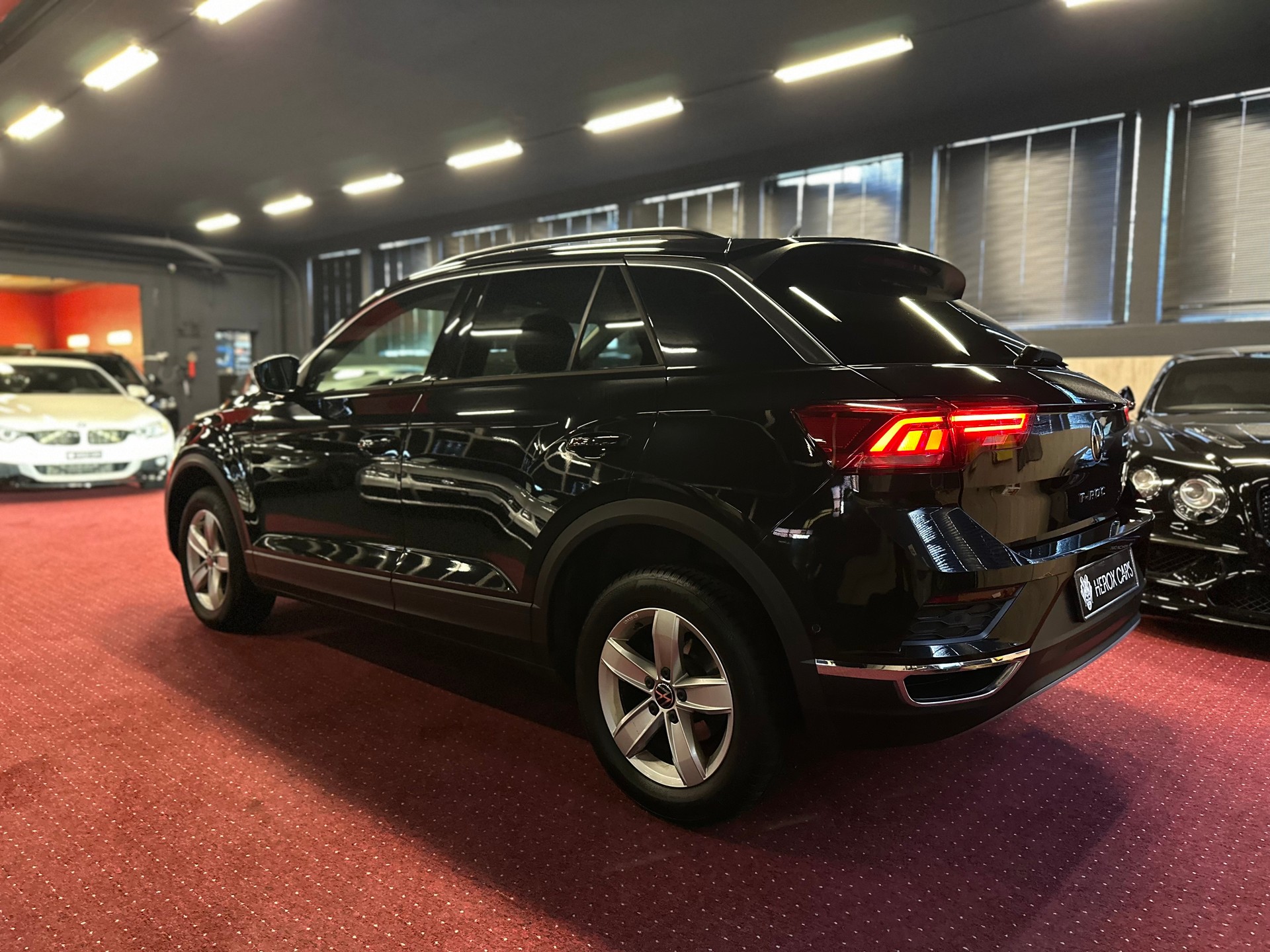 VW T-Roc 1.5 TSI EVO Advance Selection DSG-image-8